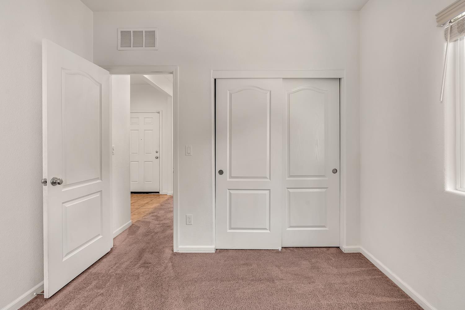 443 Jacobs Dr, Merced, CA 95348