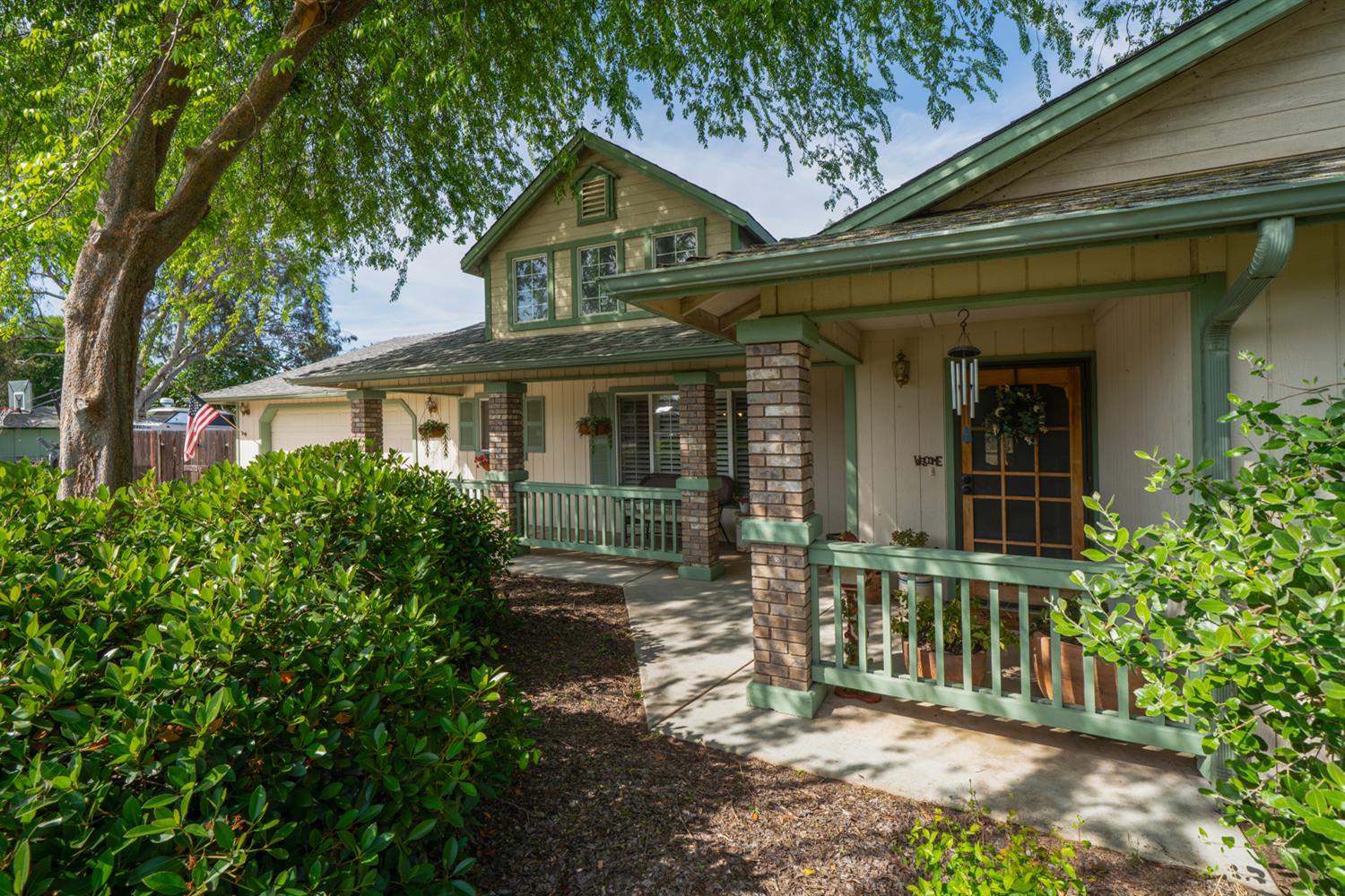 22052 Melrose Ct, Madera, CA 93638