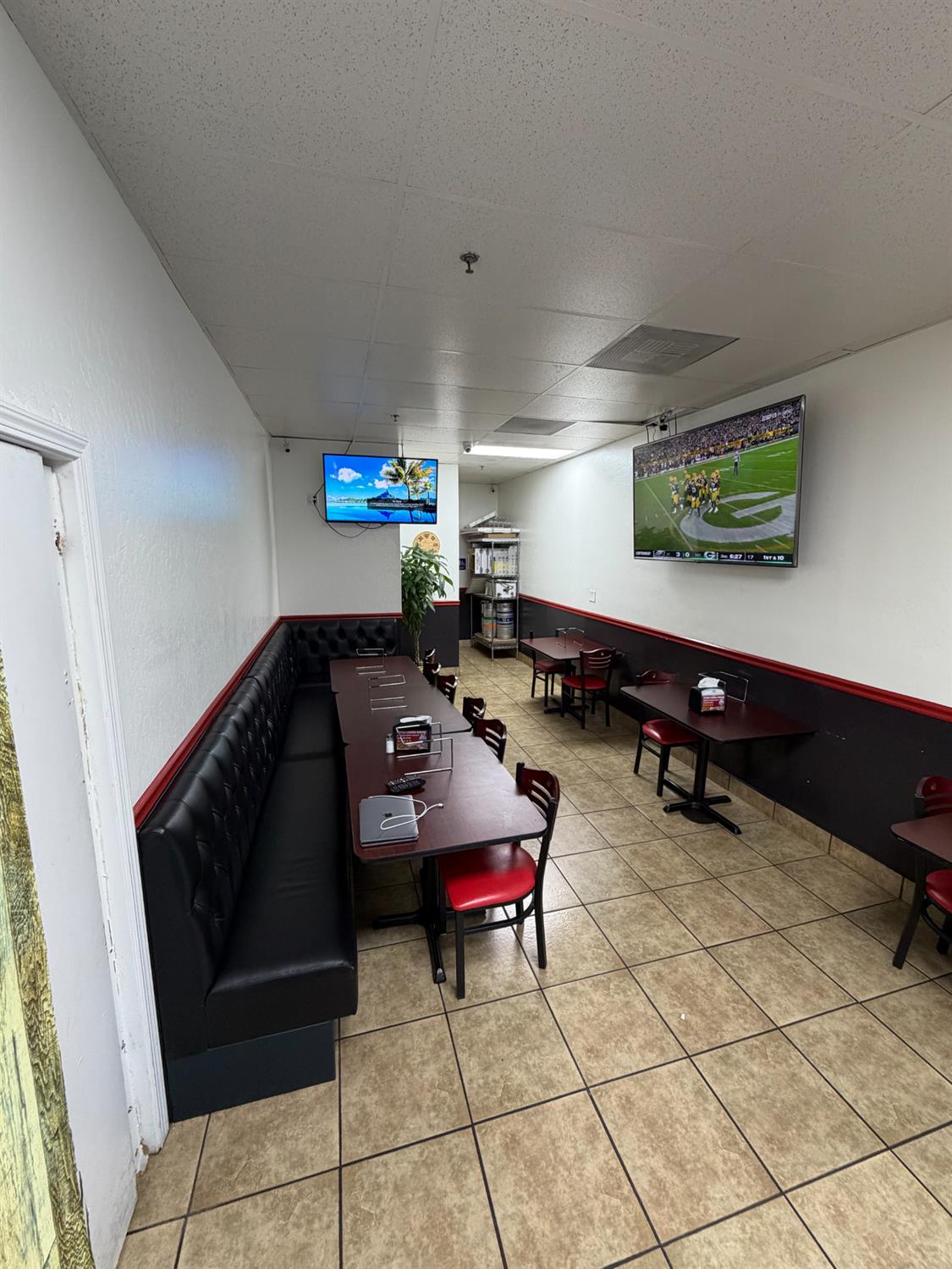 7797 N First, Fresno, CA 93720