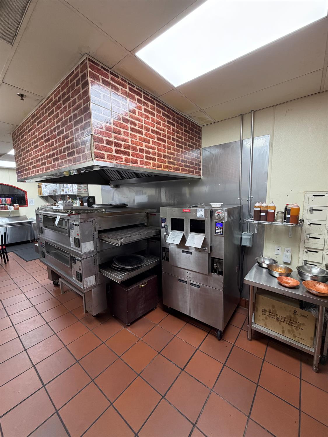 7797 N First, Fresno, CA 93720