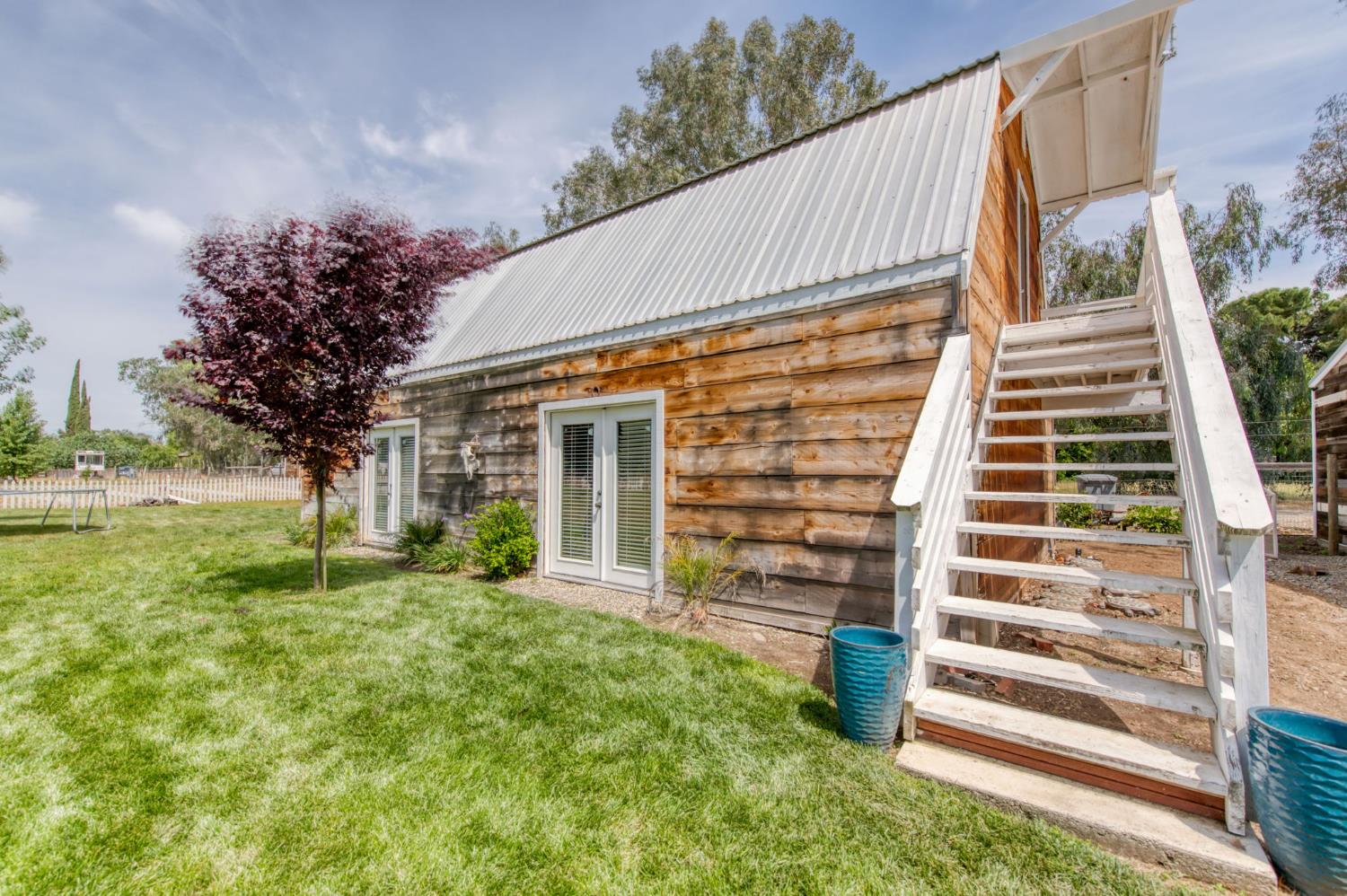 12215 N Friant Rd, Fresno, CA 93730