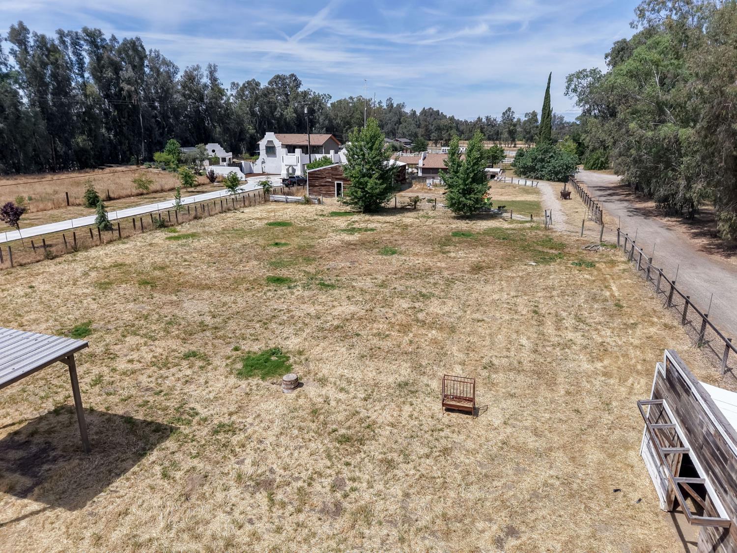 12215 N Friant Rd, Fresno, CA 93730