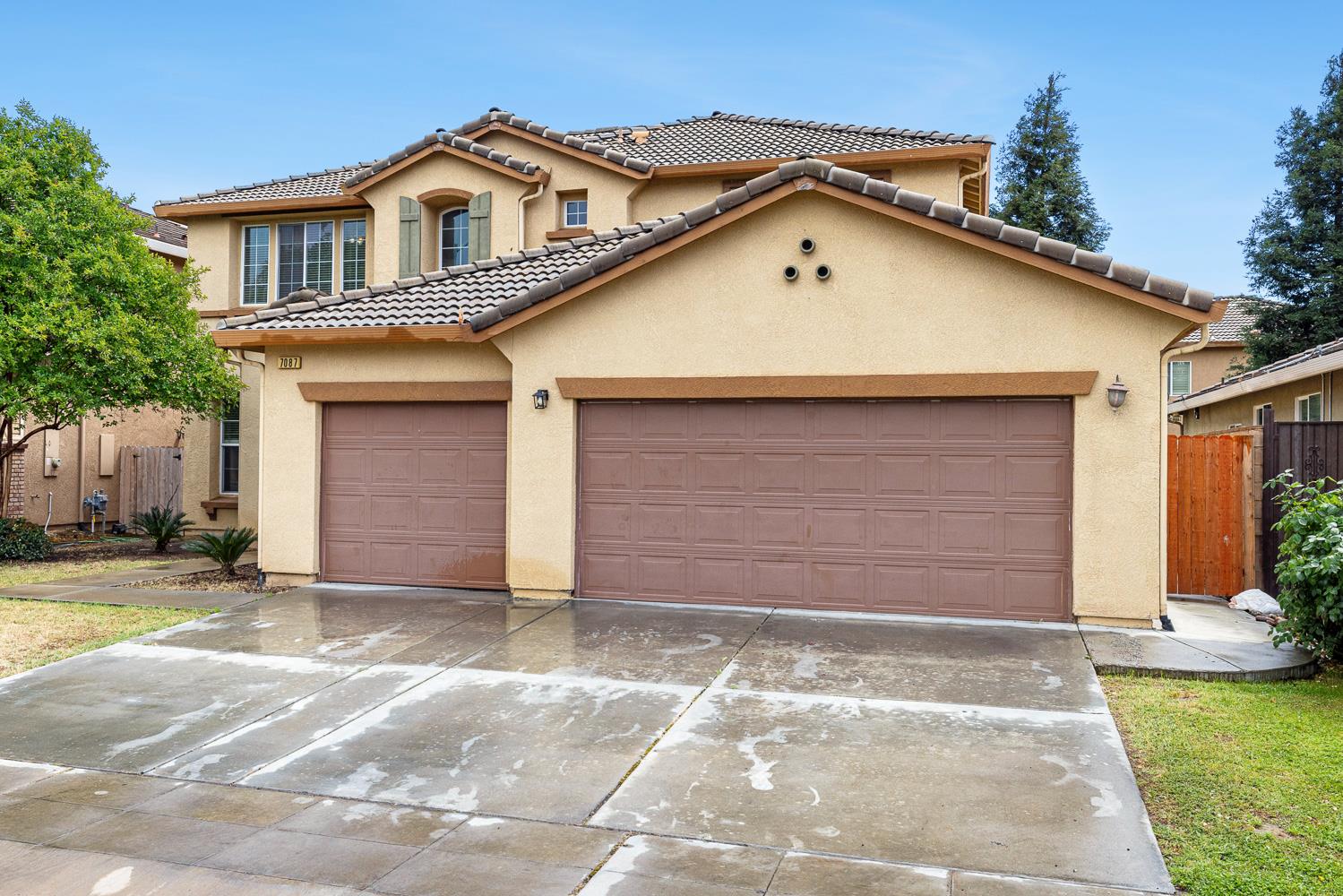 7087 E Fedora Ave E, Fresno, CA 93737