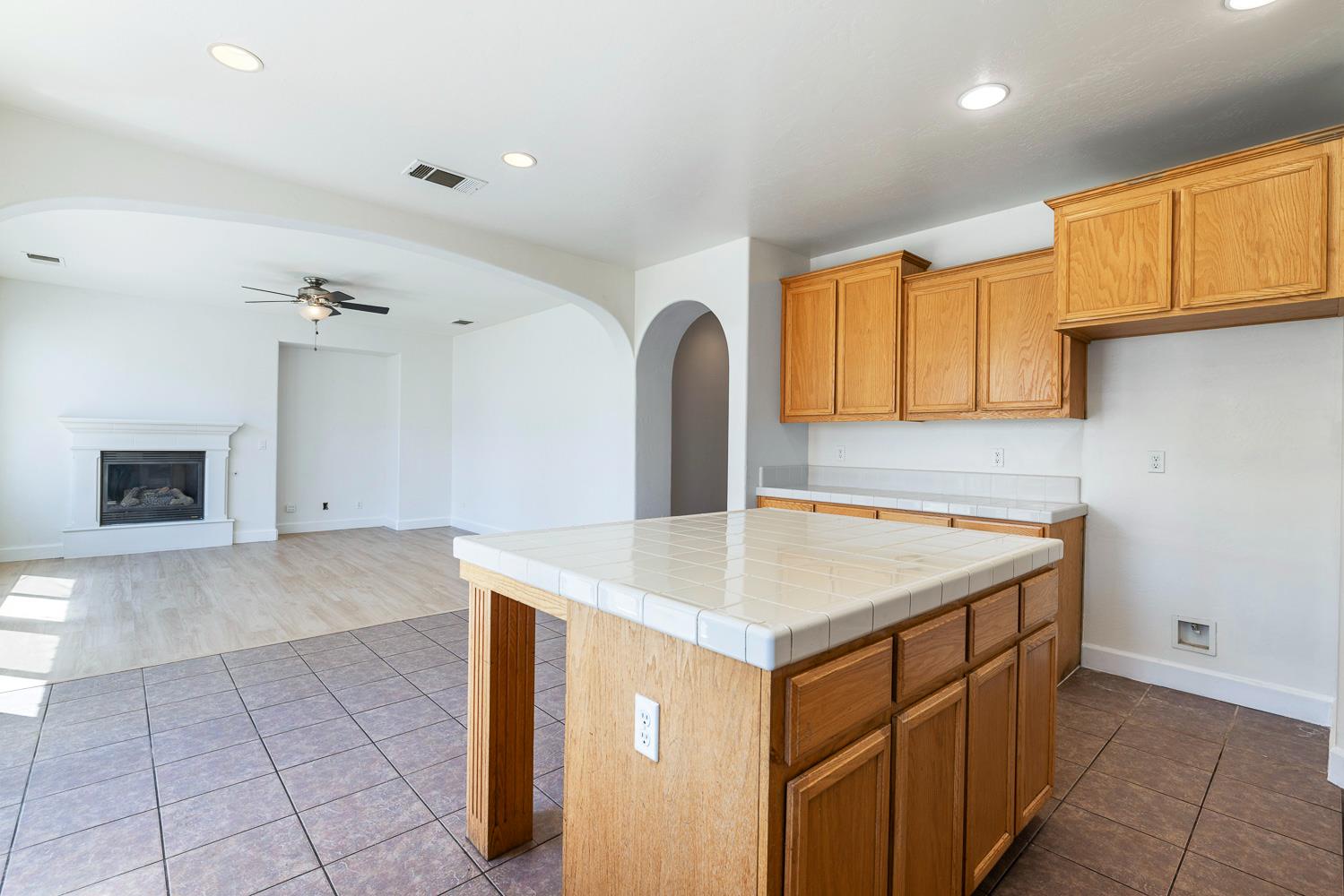 7087 E Fedora Ave E, Fresno, CA 93737