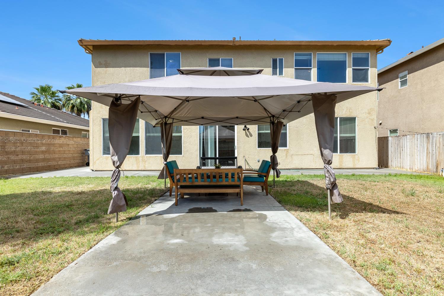 7087 E Fedora Ave E, Fresno, CA 93737