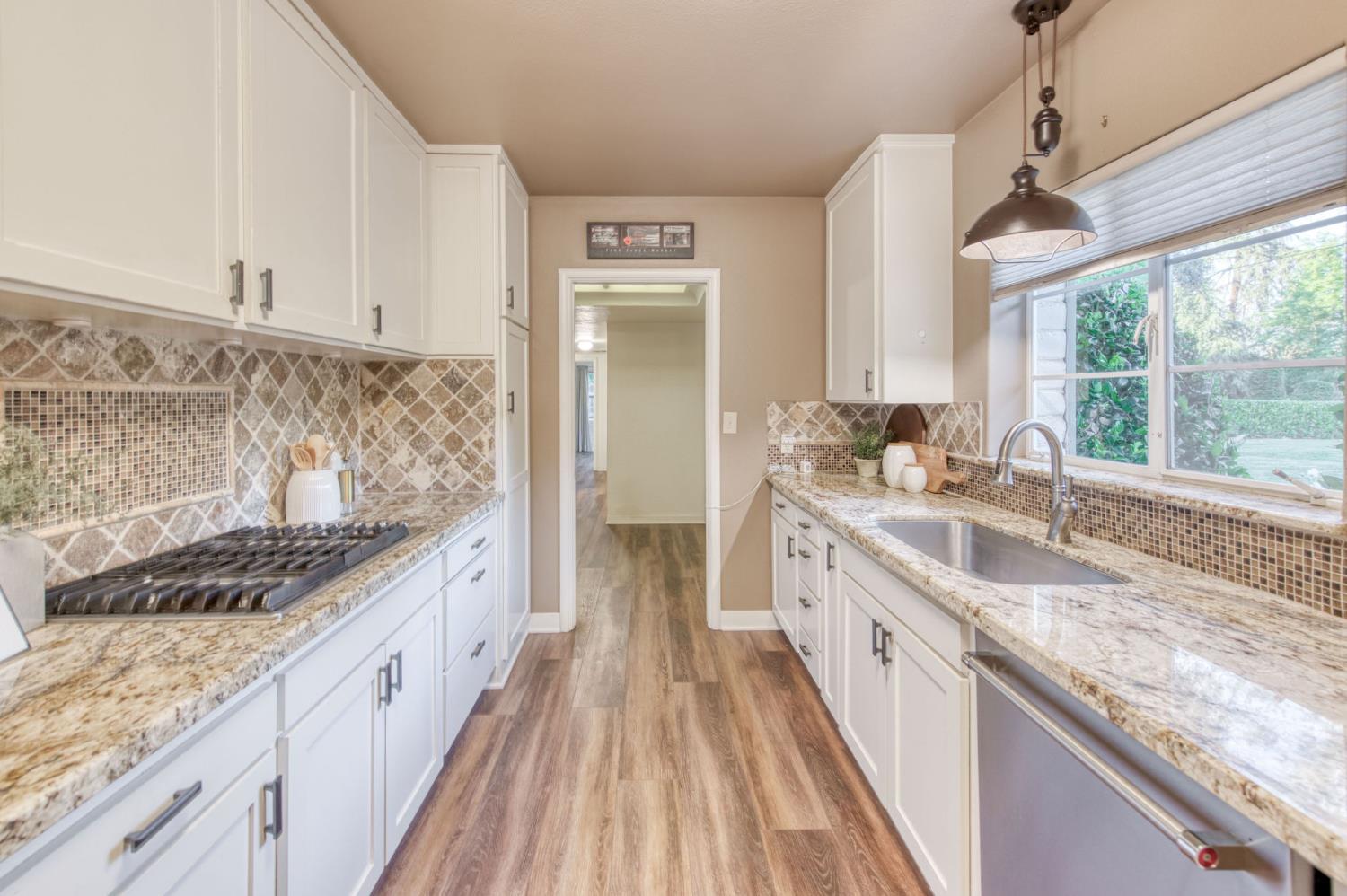 4687 N Wishon Ave, Fresno, CA 93704