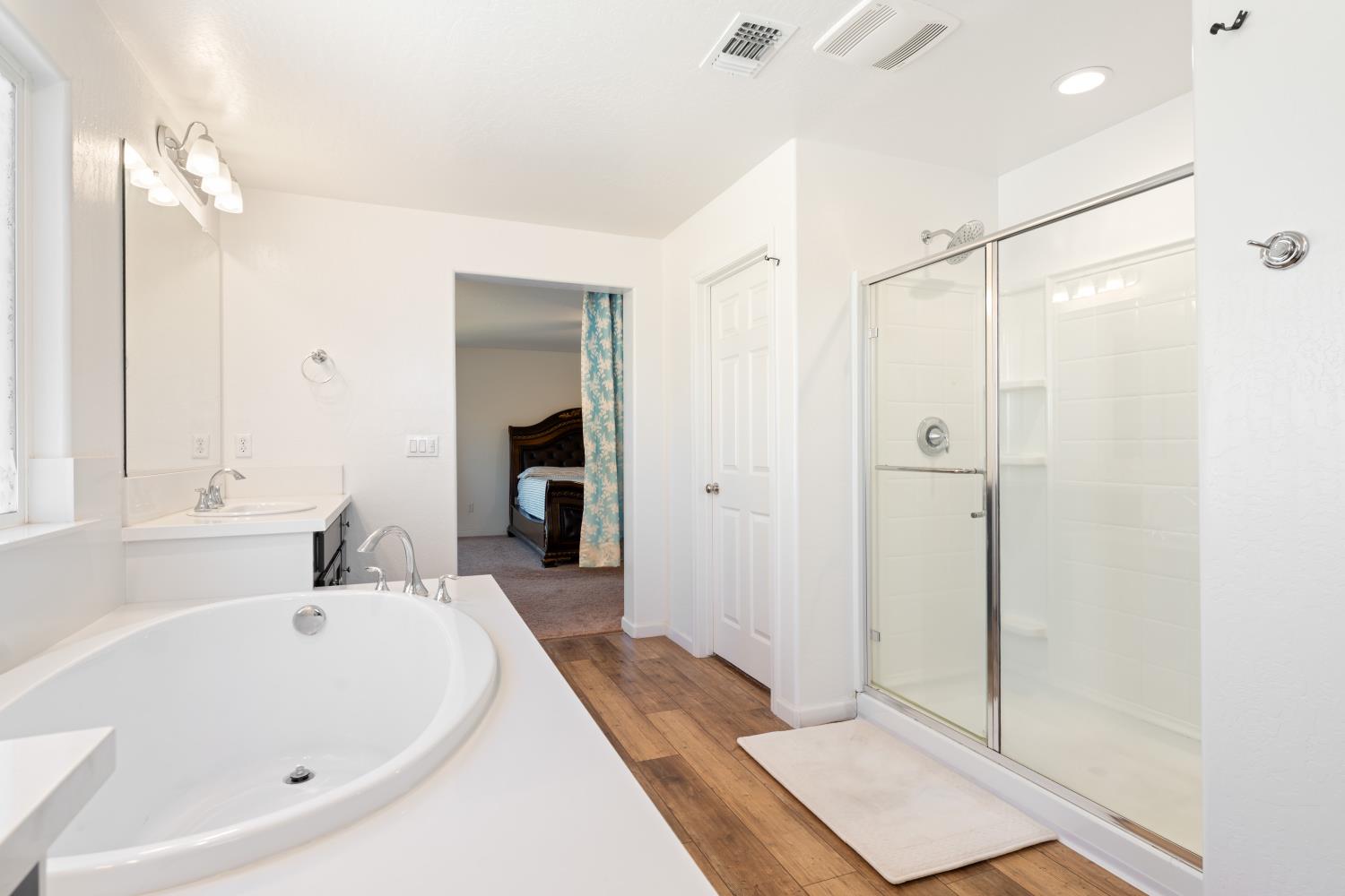 6660 E Yale Ave, Fresno, CA 93727