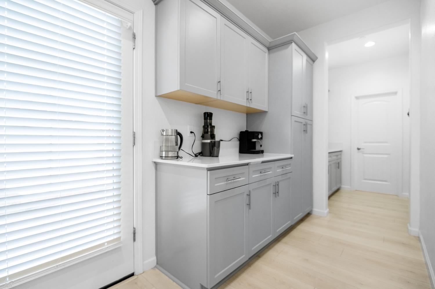 3049 N Dudley St, Visalia, CA 93291