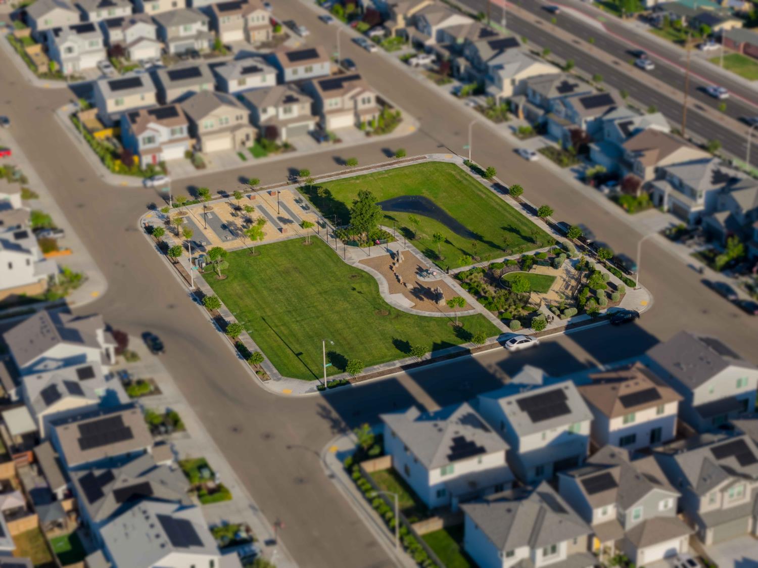 3049 N Dudley St, Visalia, CA 93291