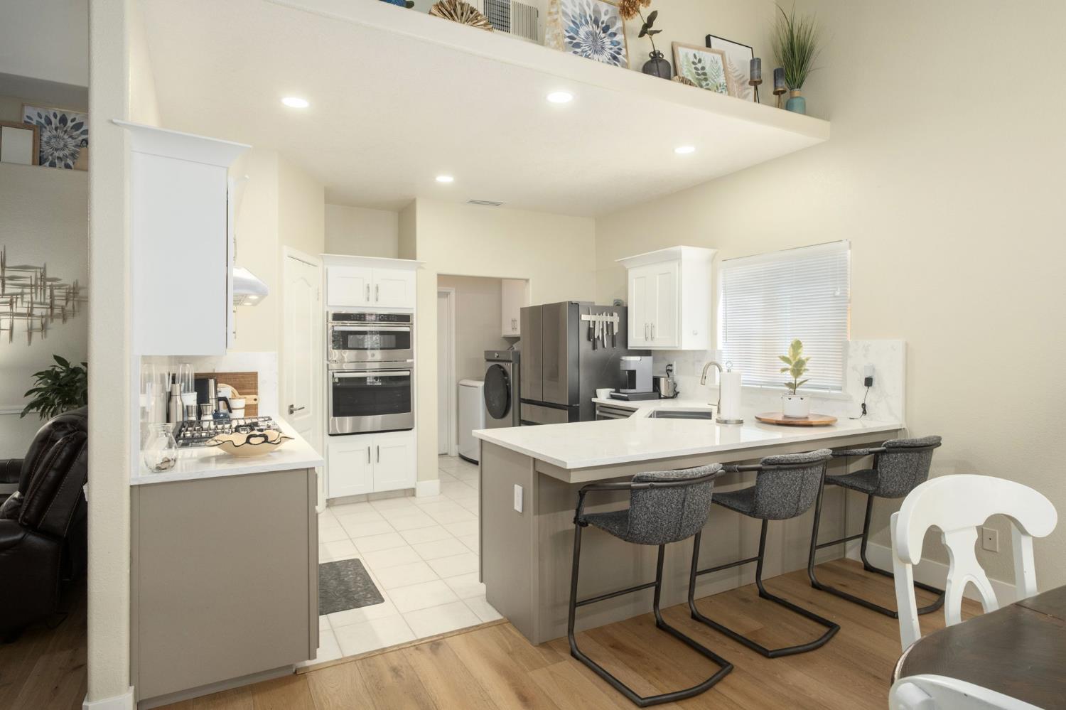 1795 E Turnberry Ave, Fresno, CA 93730