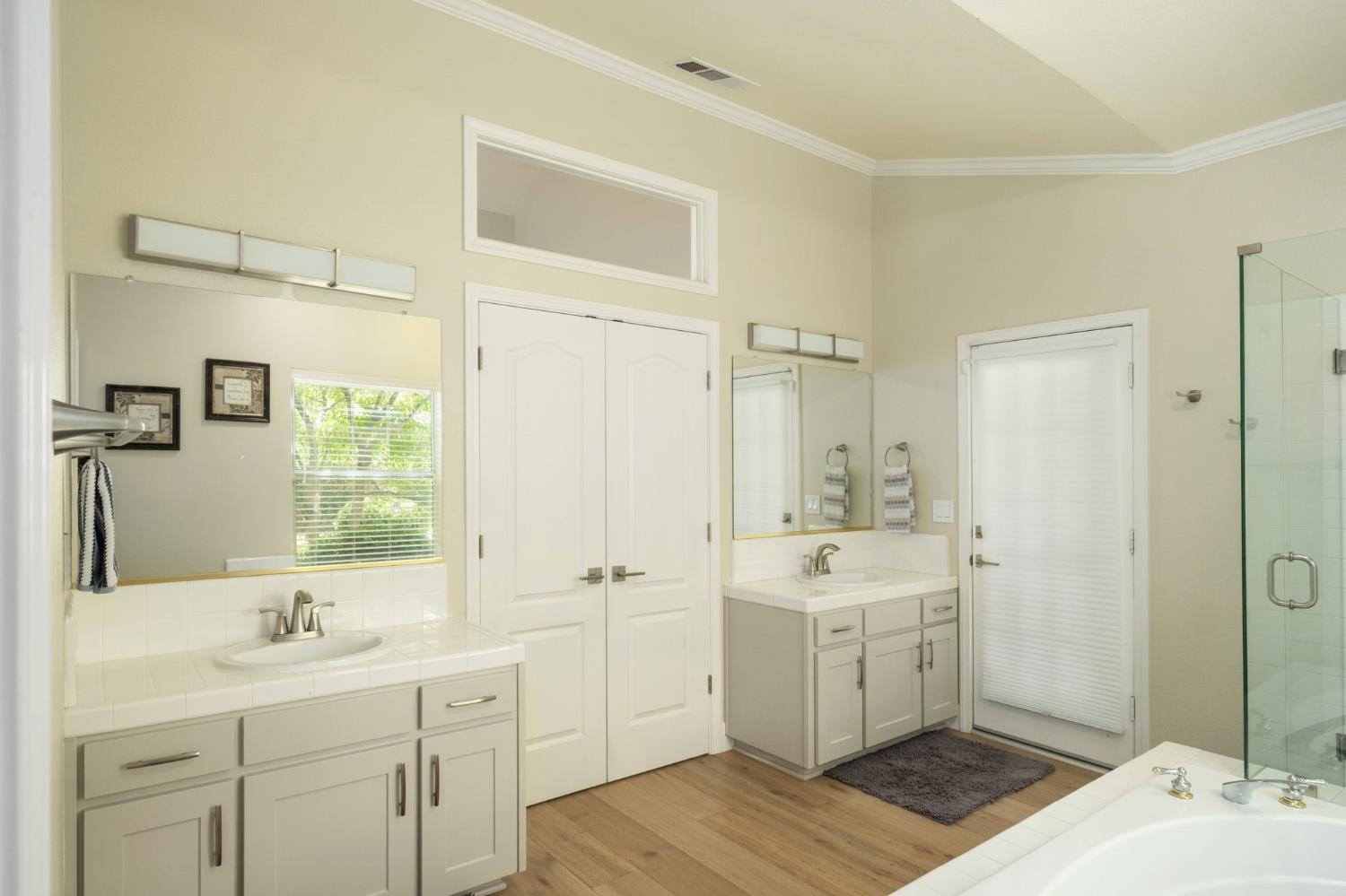 1795 E Turnberry Ave, Fresno, CA 93730