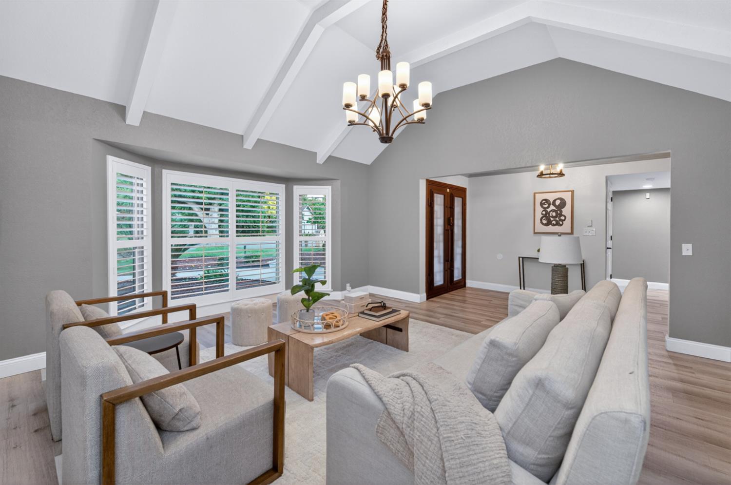 5431 N Kavanagh Ave, Fresno, CA 93711