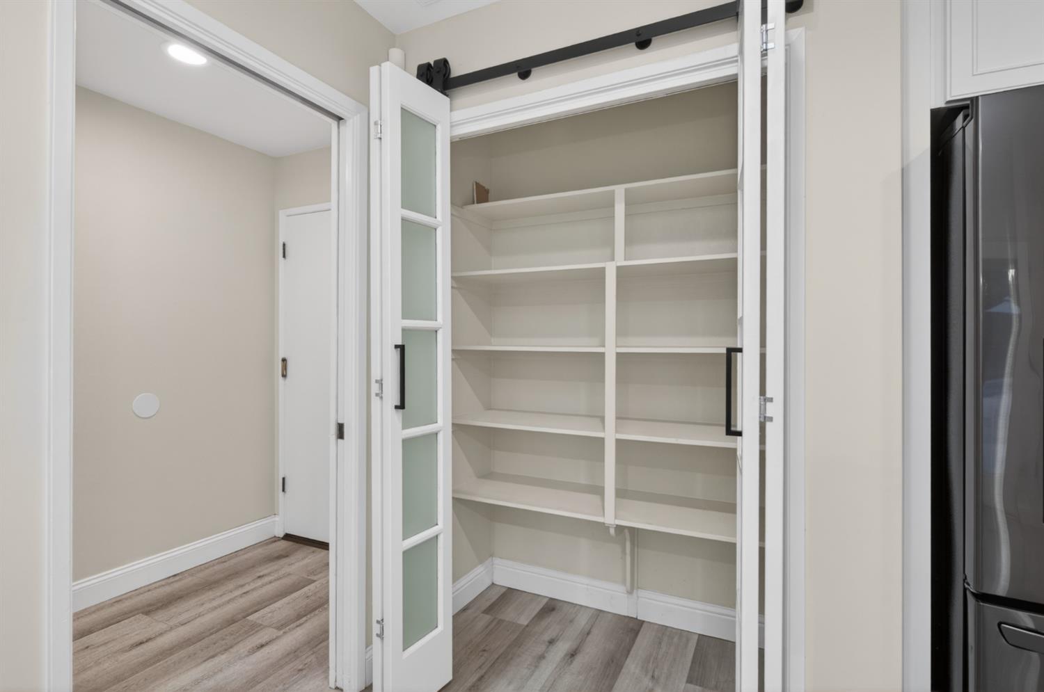 5431 N Kavanagh Ave, Fresno, CA 93711