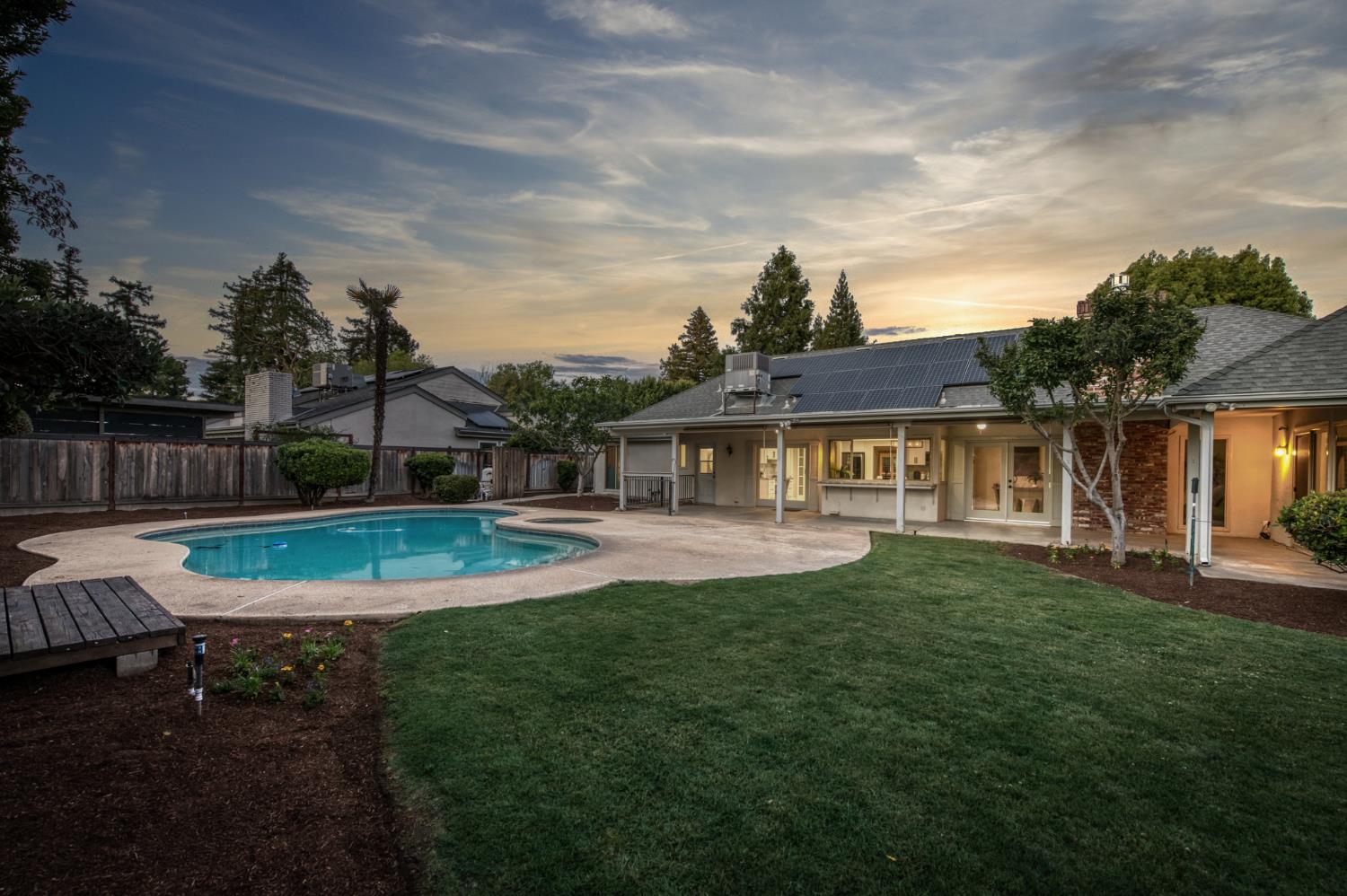 5431 N Kavanagh Ave, Fresno, CA 93711