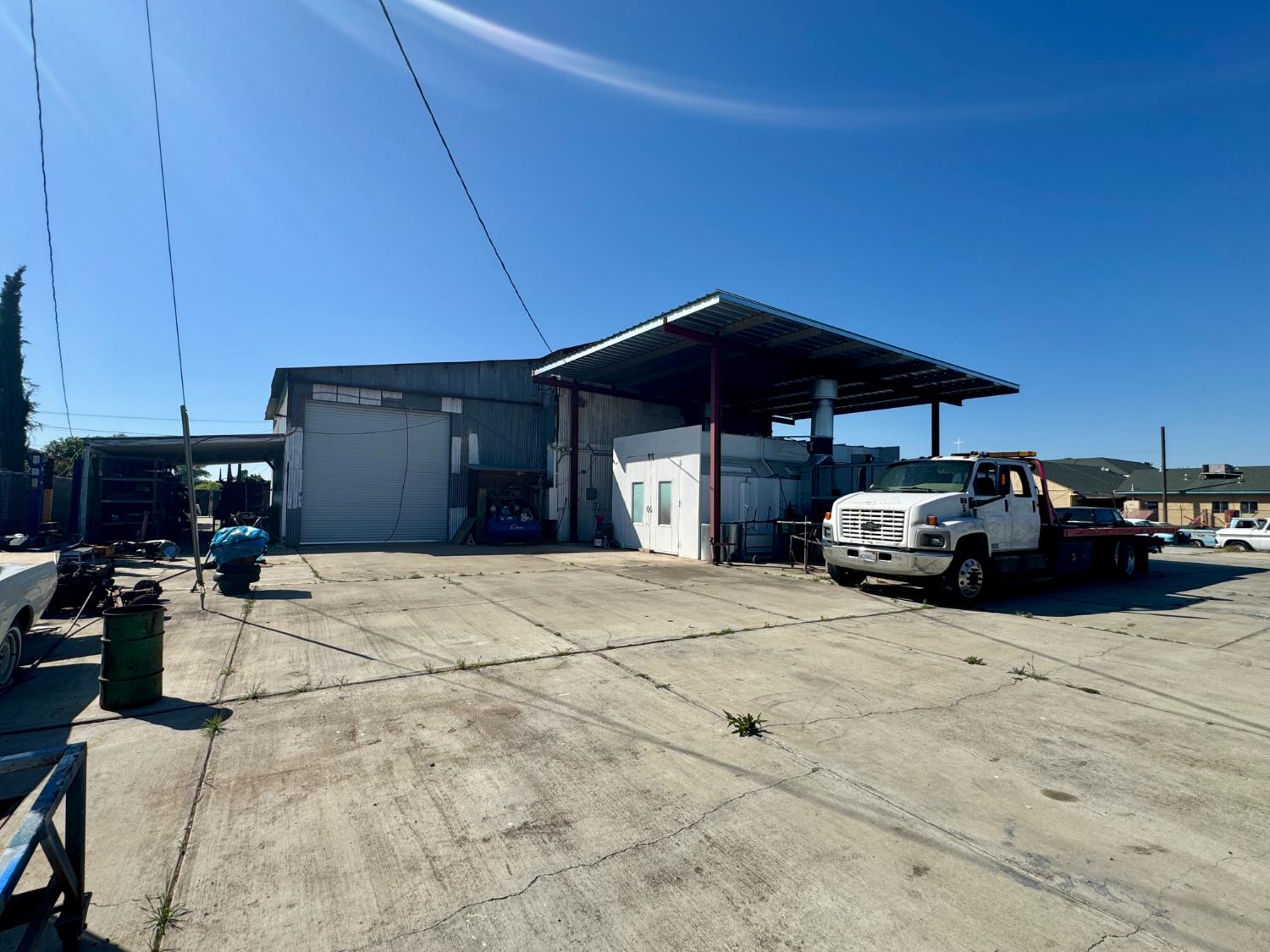 1217 E Yosemite Ave, Madera, CA 93638