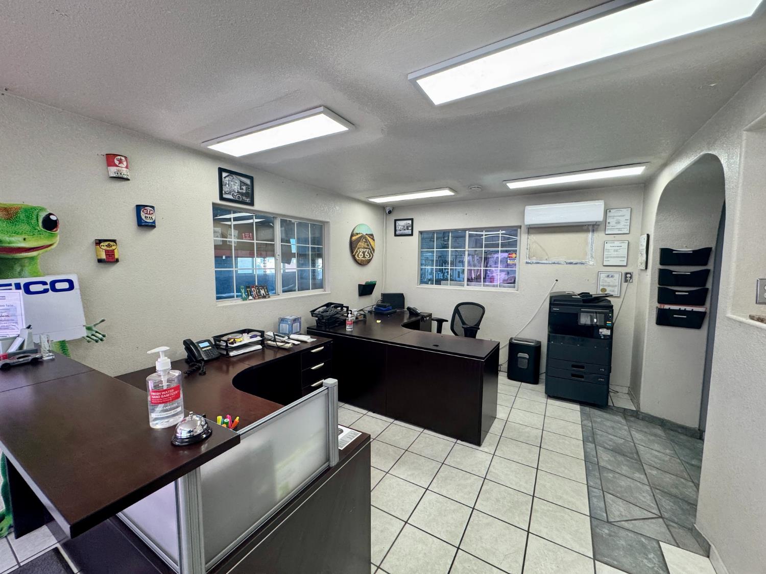 1217 E Yosemite Ave, Madera, CA 93638