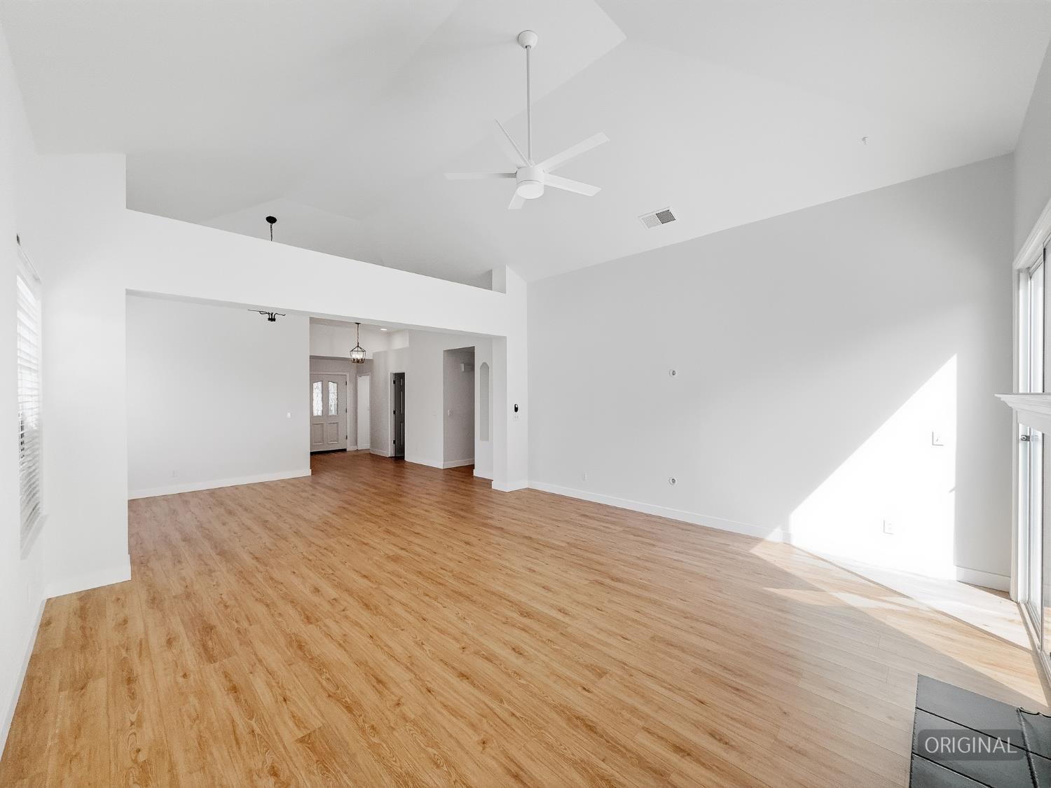 6624 N Wembley Dr, Fresno, CA 93711