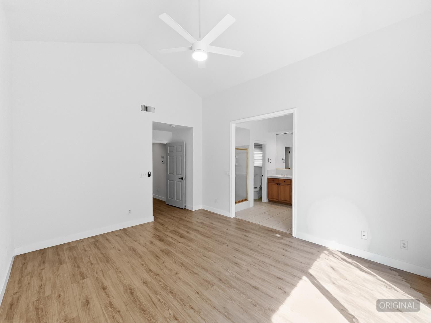 6624 N Wembley Dr, Fresno, CA 93711