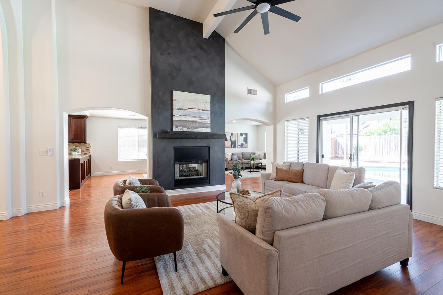 3652 W Tenaya Way, Fresno, CA 93711