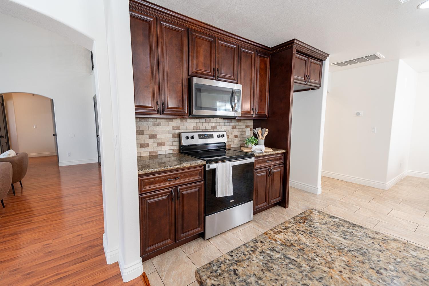 3652 W Tenaya Way, Fresno, CA 93711