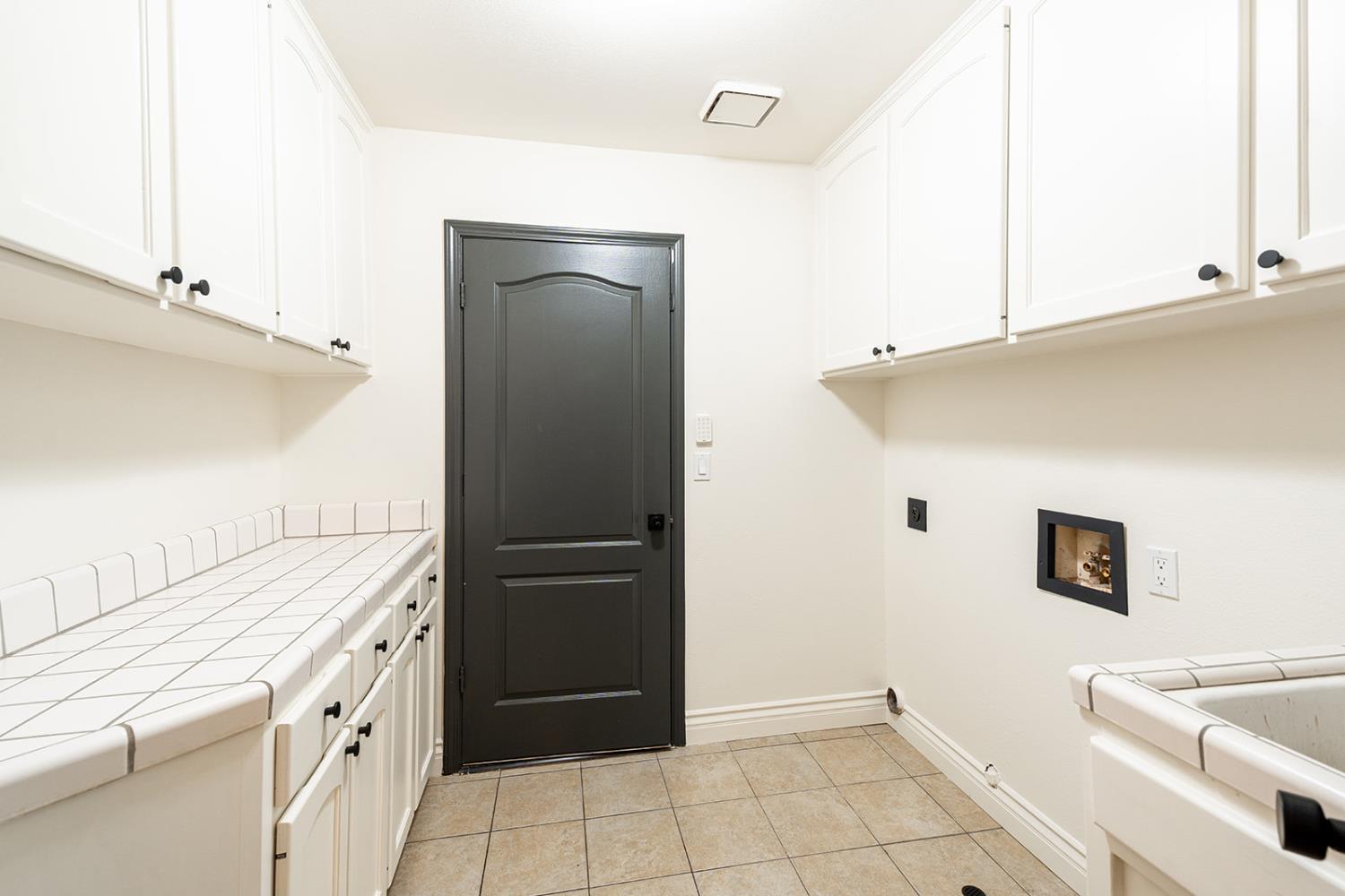 3652 W Tenaya Way, Fresno, CA 93711