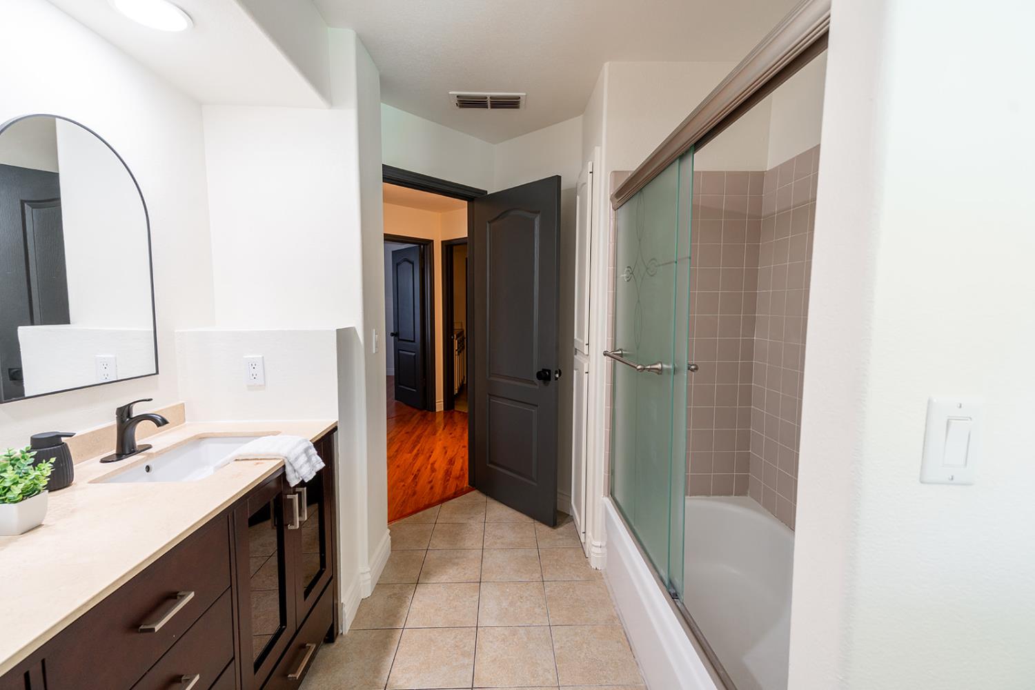 3652 W Tenaya Way, Fresno, CA 93711