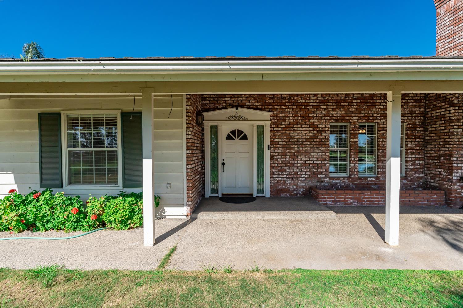 7176 E Butler Ave, Fresno, CA 93737