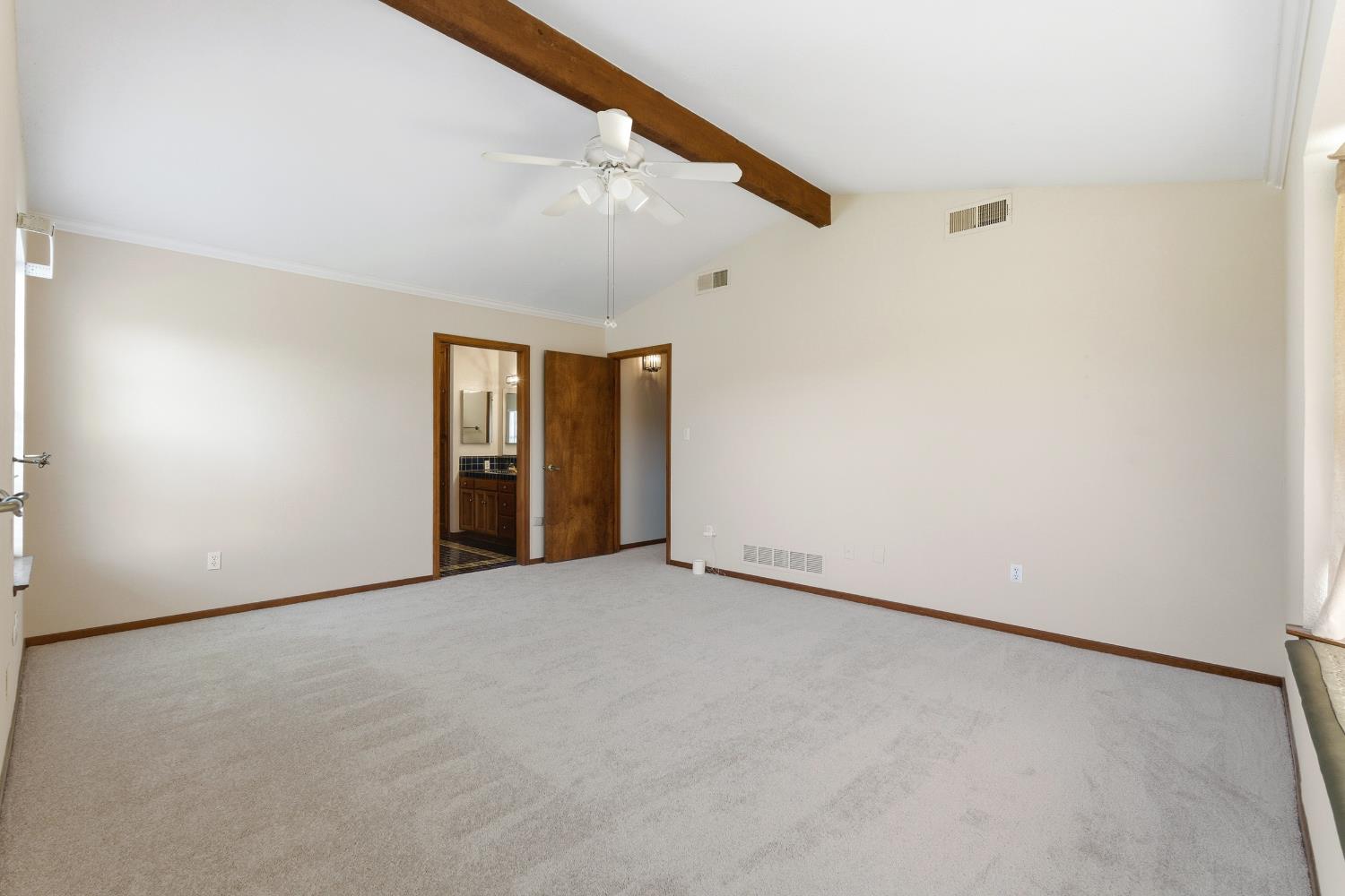 7176 E Butler Ave, Fresno, CA 93737