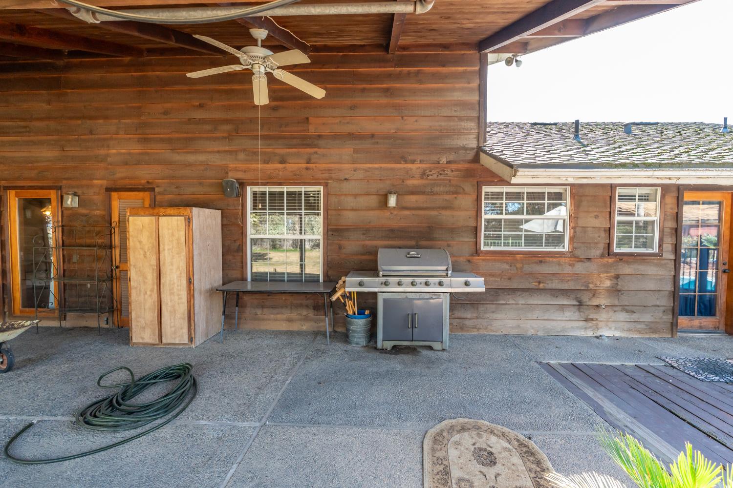 7176 E Butler Ave, Fresno, CA 93737