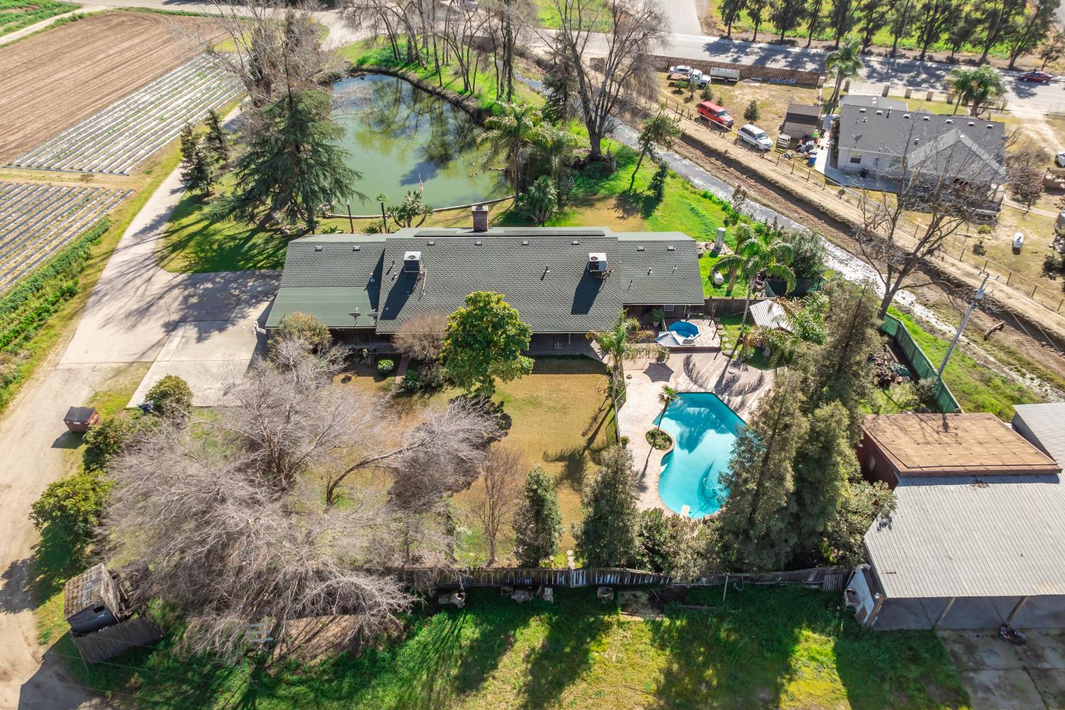 7176 E Butler Ave, Fresno, CA 93737