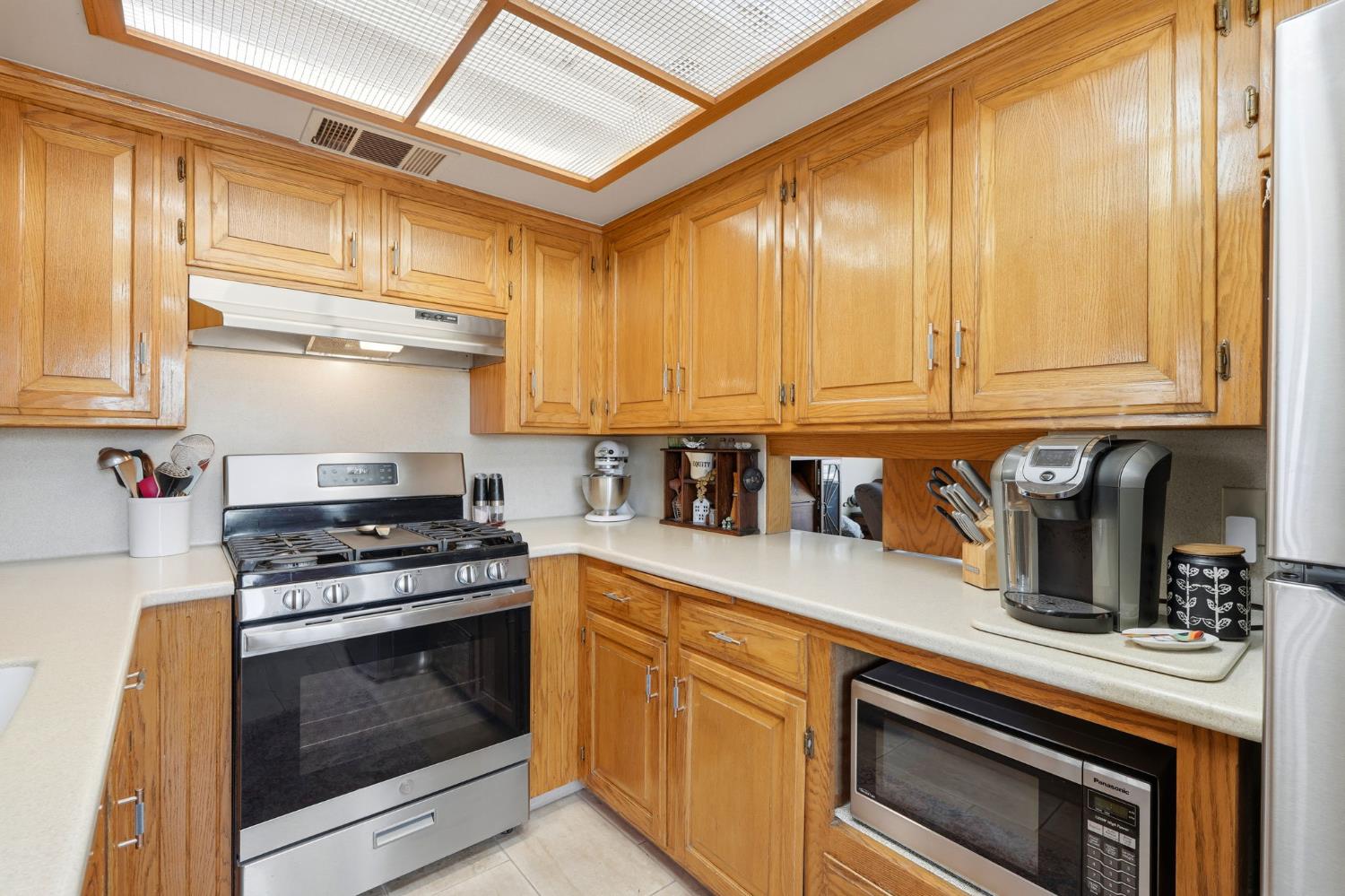4007 W Myrtle Ave, Visalia, CA 93277