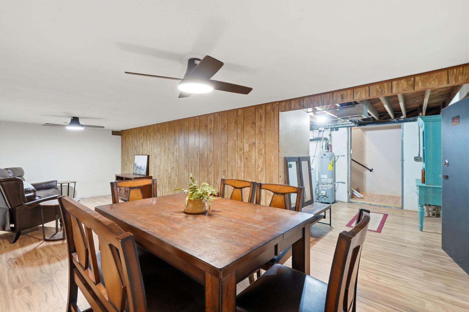 4007 W Myrtle Ave, Visalia, CA 93277