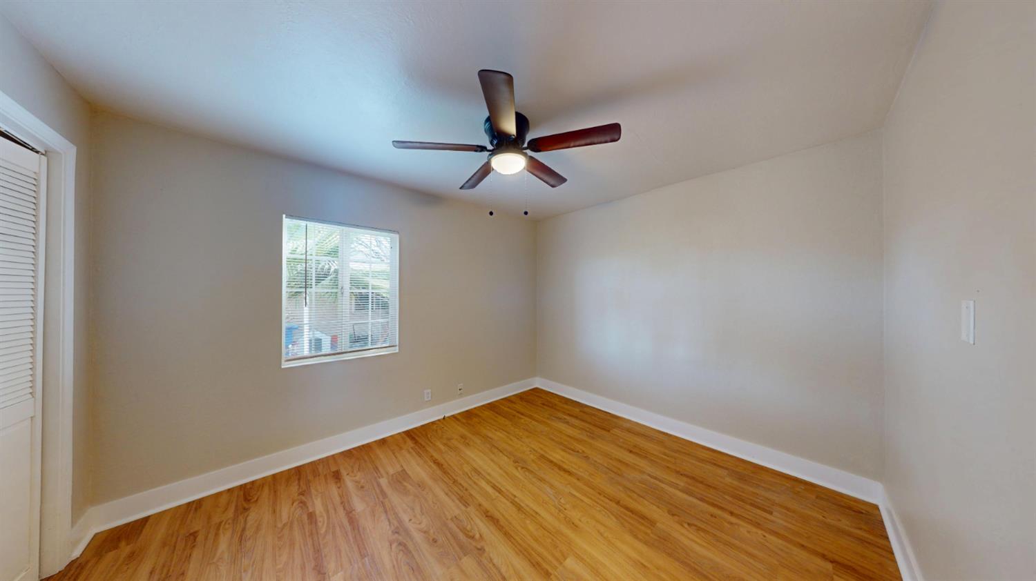 1014 W Andrews Ave, Fresno, CA 93705