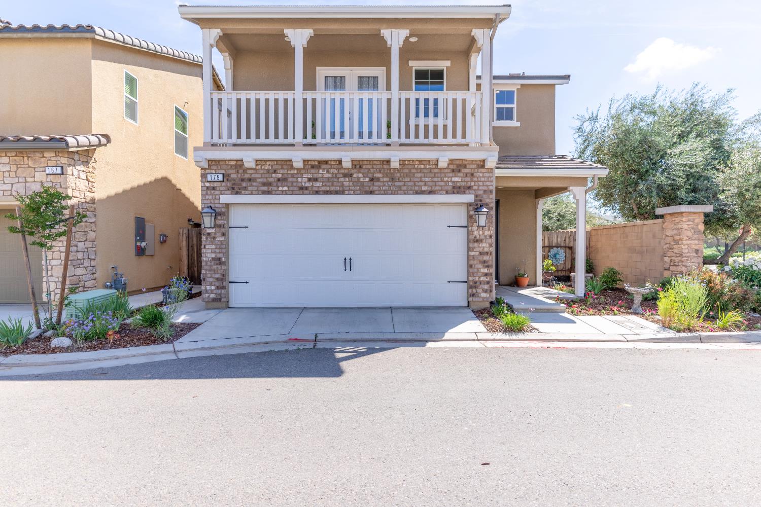 179 Sunset Dr S, Madera, CA 93636