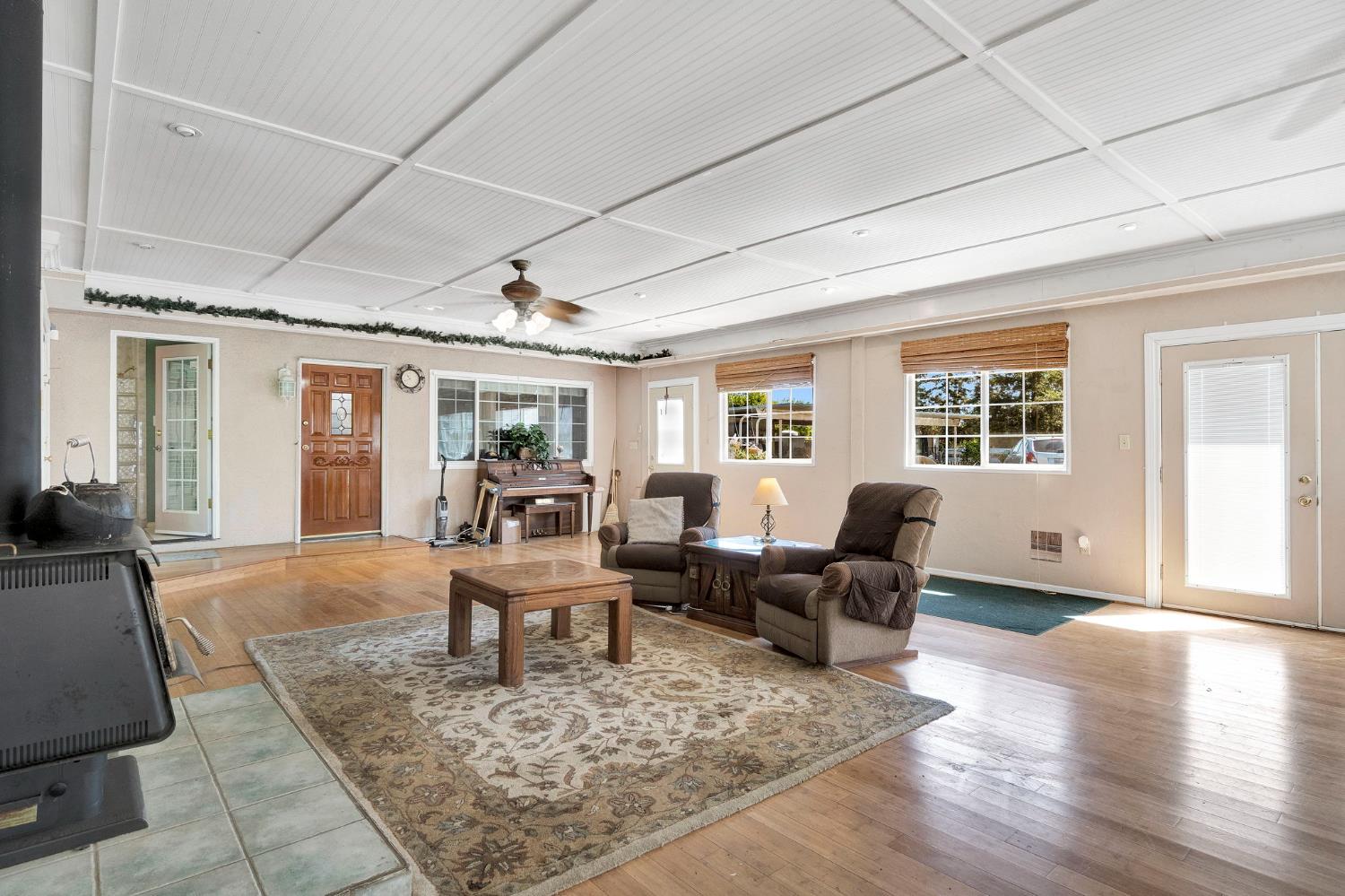 6655 E Olive Ave, Fresno, CA 93727