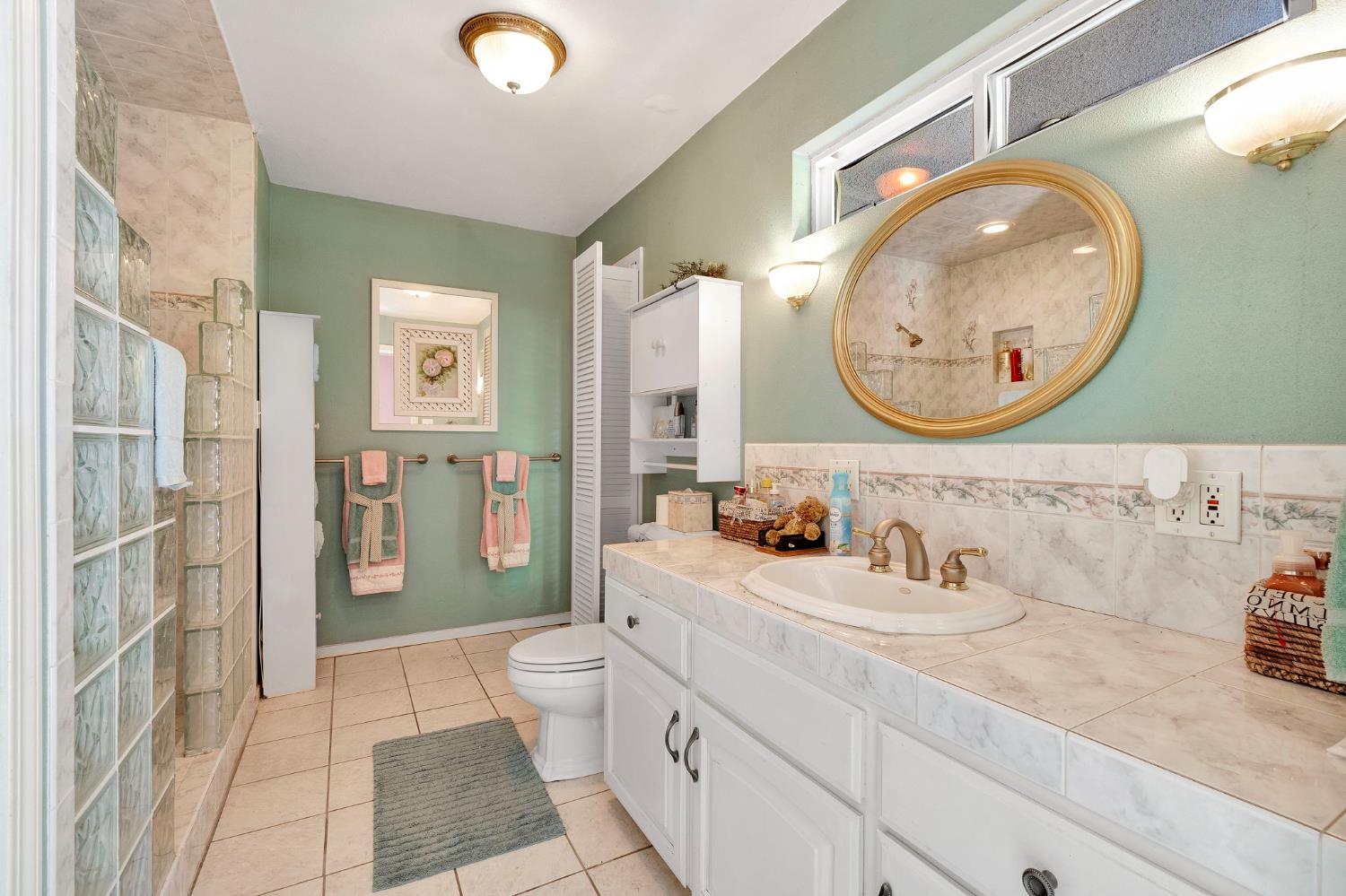 6655 E Olive Ave, Fresno, CA 93727