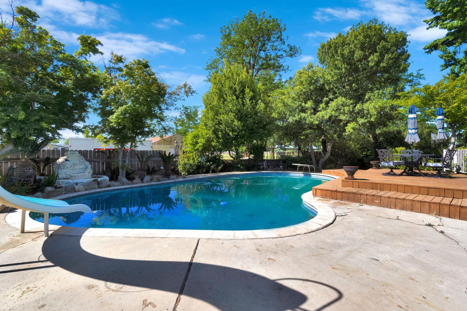 6655 E Olive Ave, Fresno, CA 93727