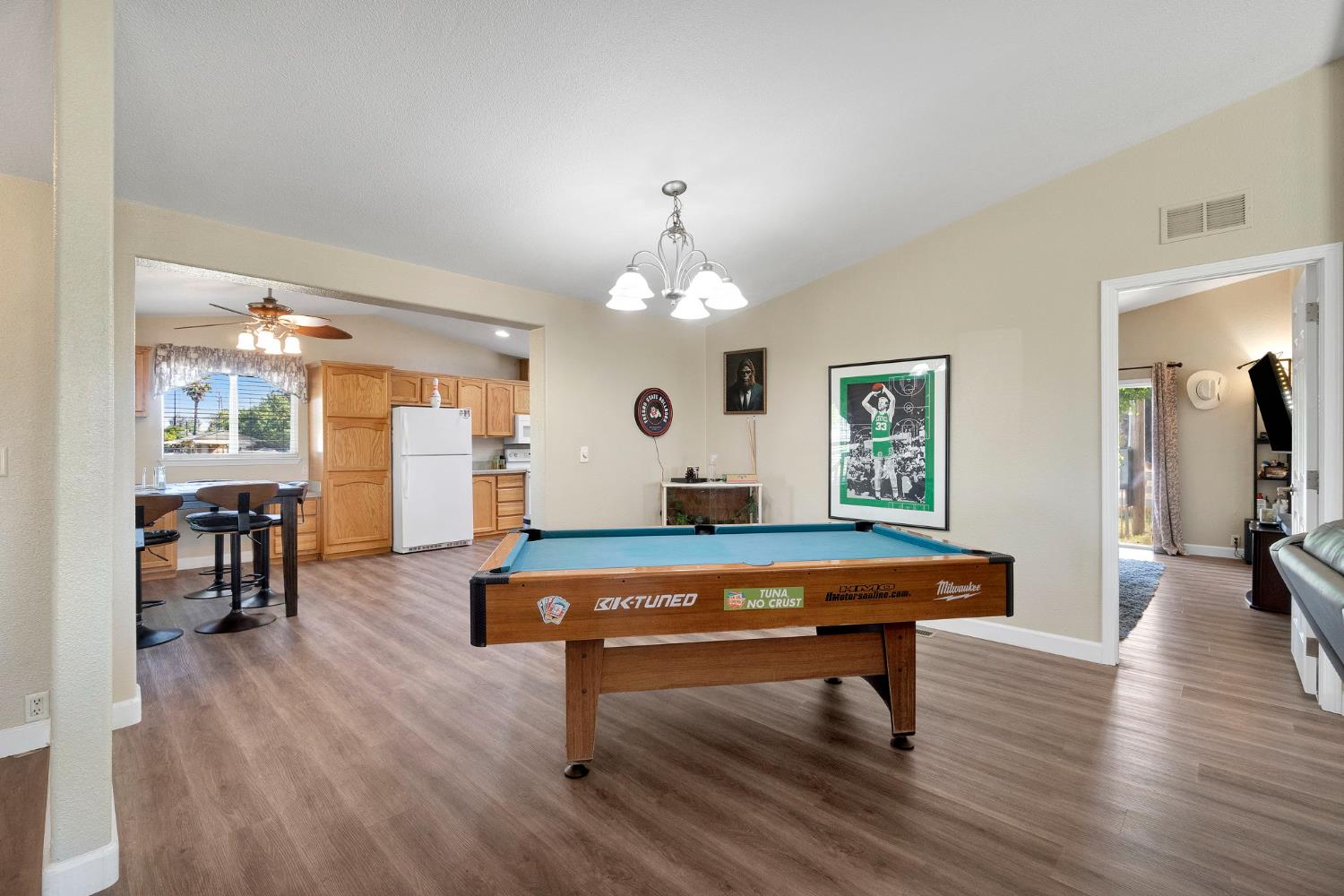 6655 E Olive Ave, Fresno, CA 93727