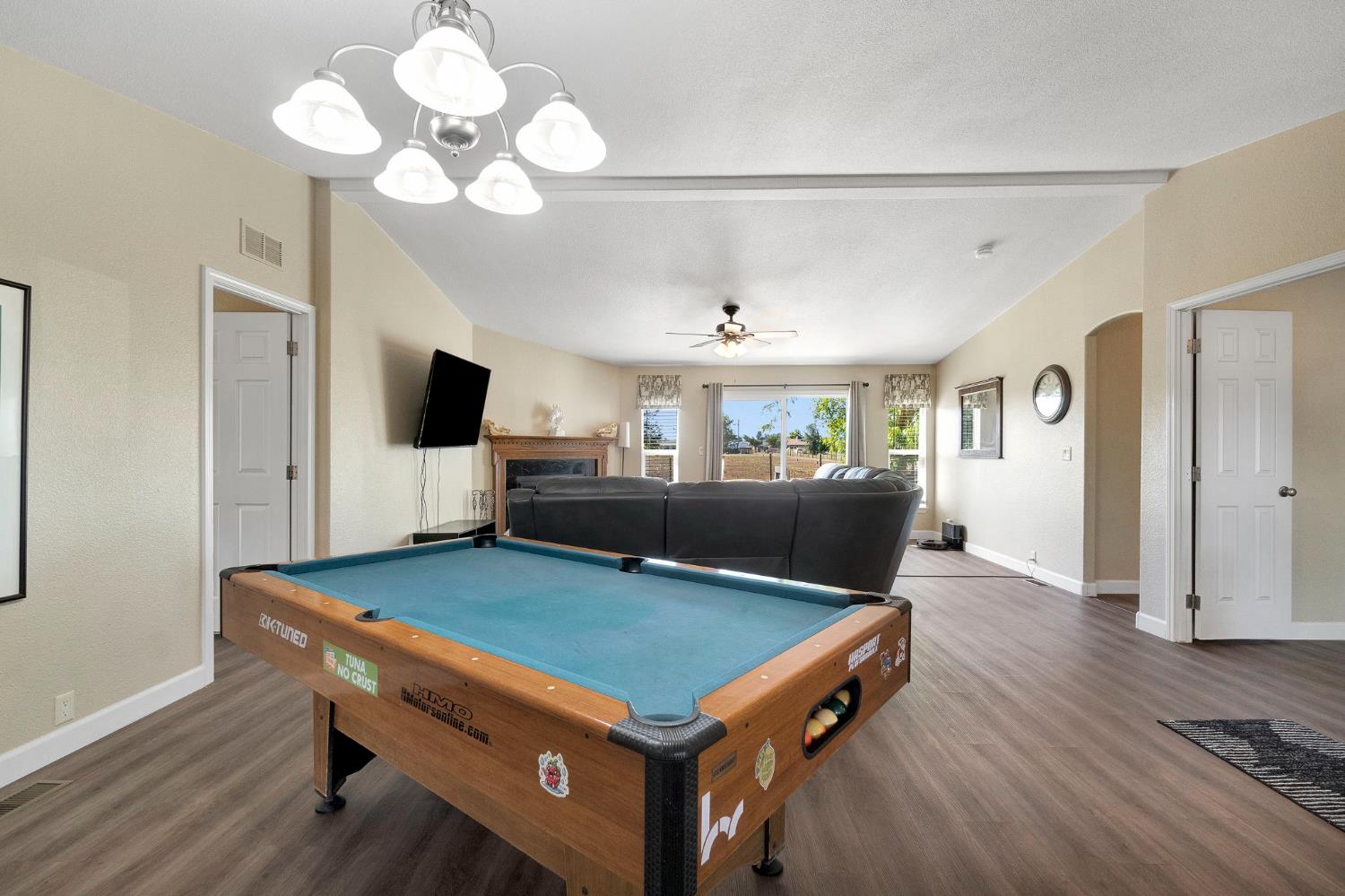 6655 E Olive Ave, Fresno, CA 93727