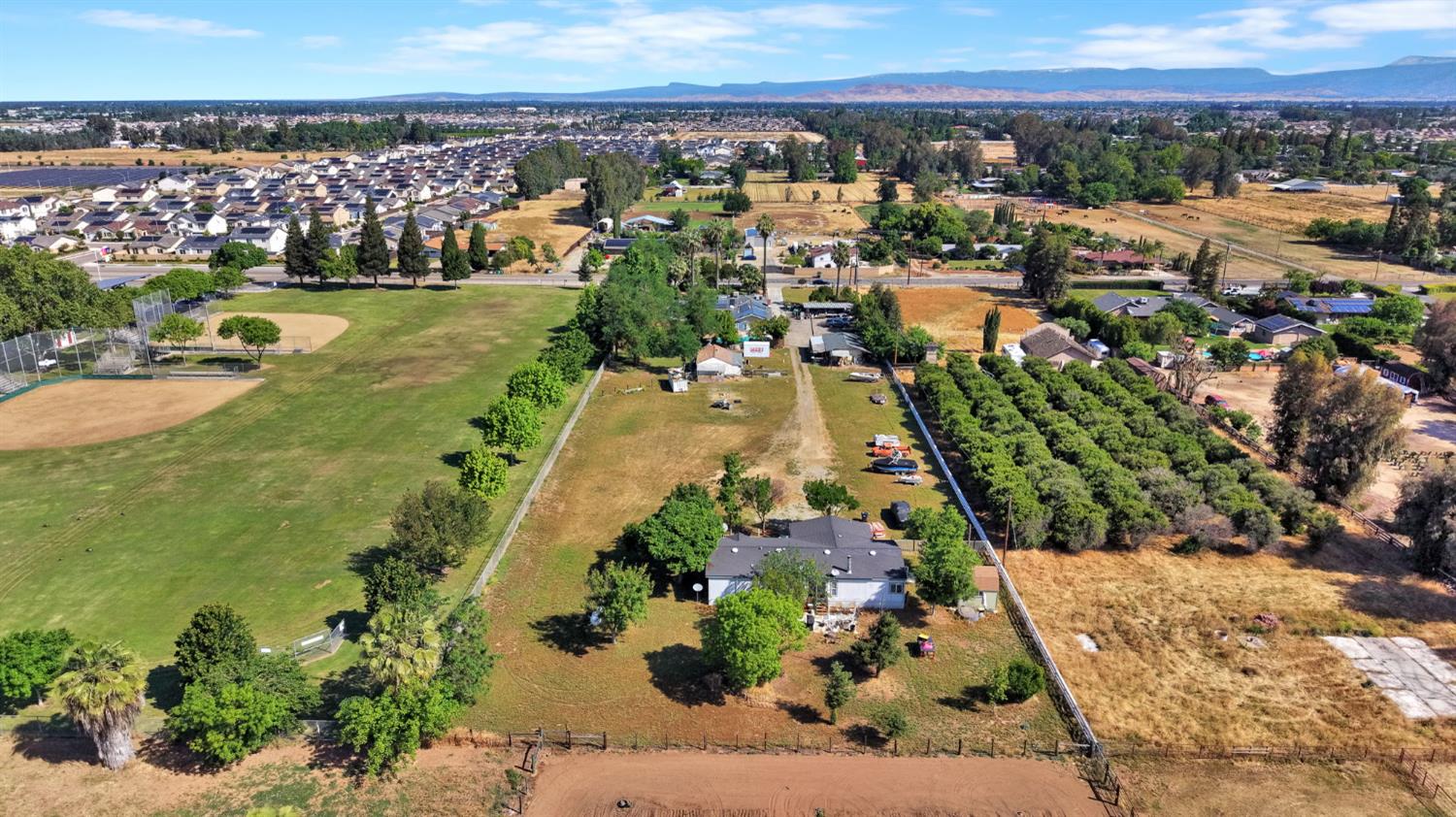 6655 E Olive Ave, Fresno, CA 93727