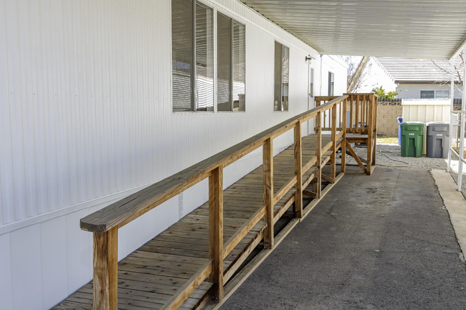 371 Bethel Ave #129, Sanger, CA 93657