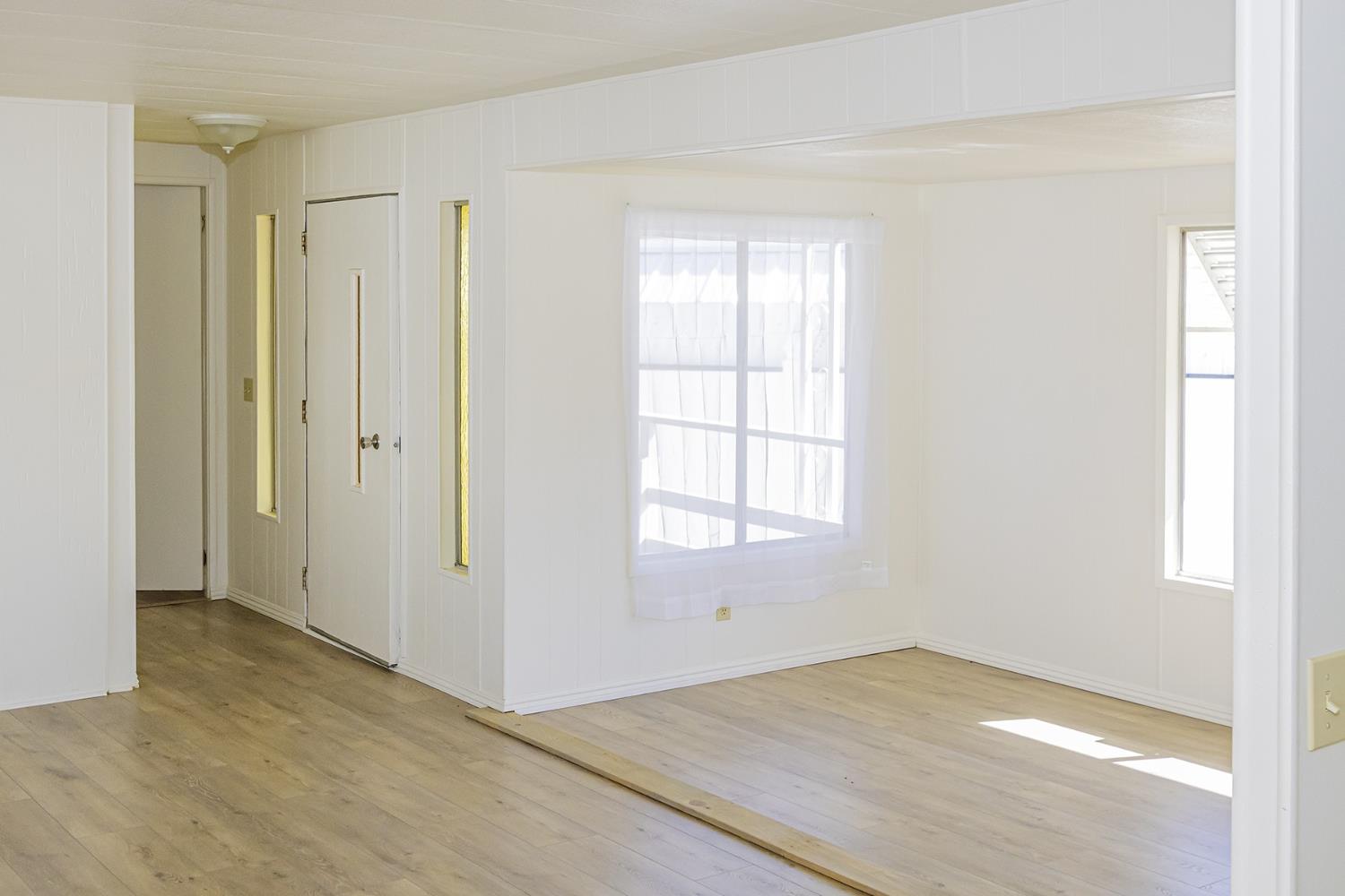 371 Bethel Ave #129, Sanger, CA 93657