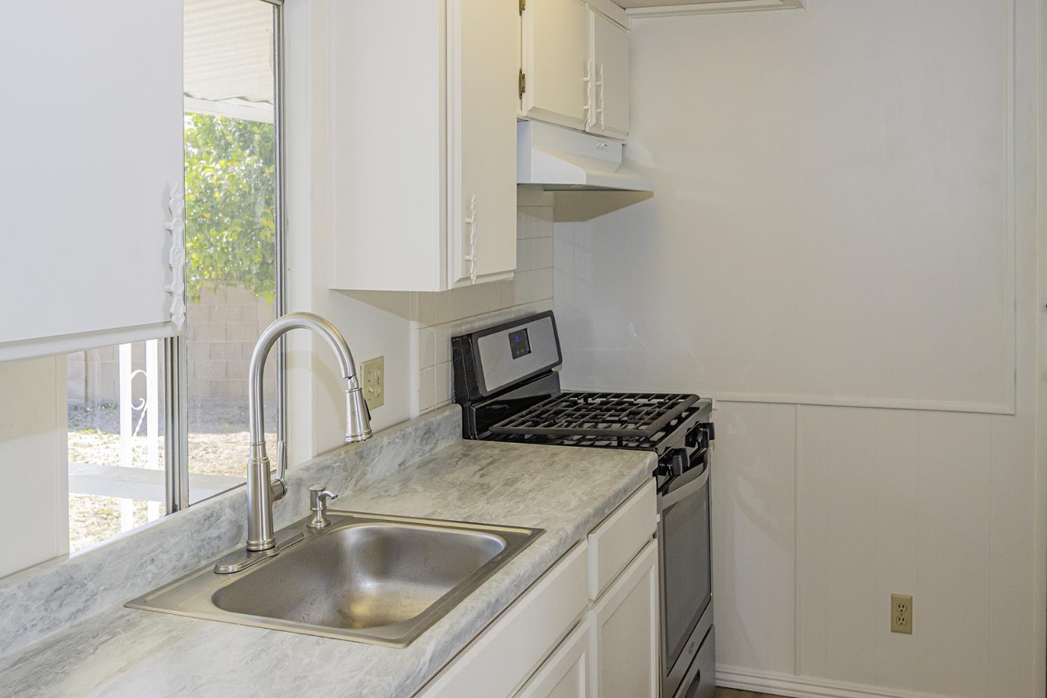 371 Bethel Ave #129, Sanger, CA 93657