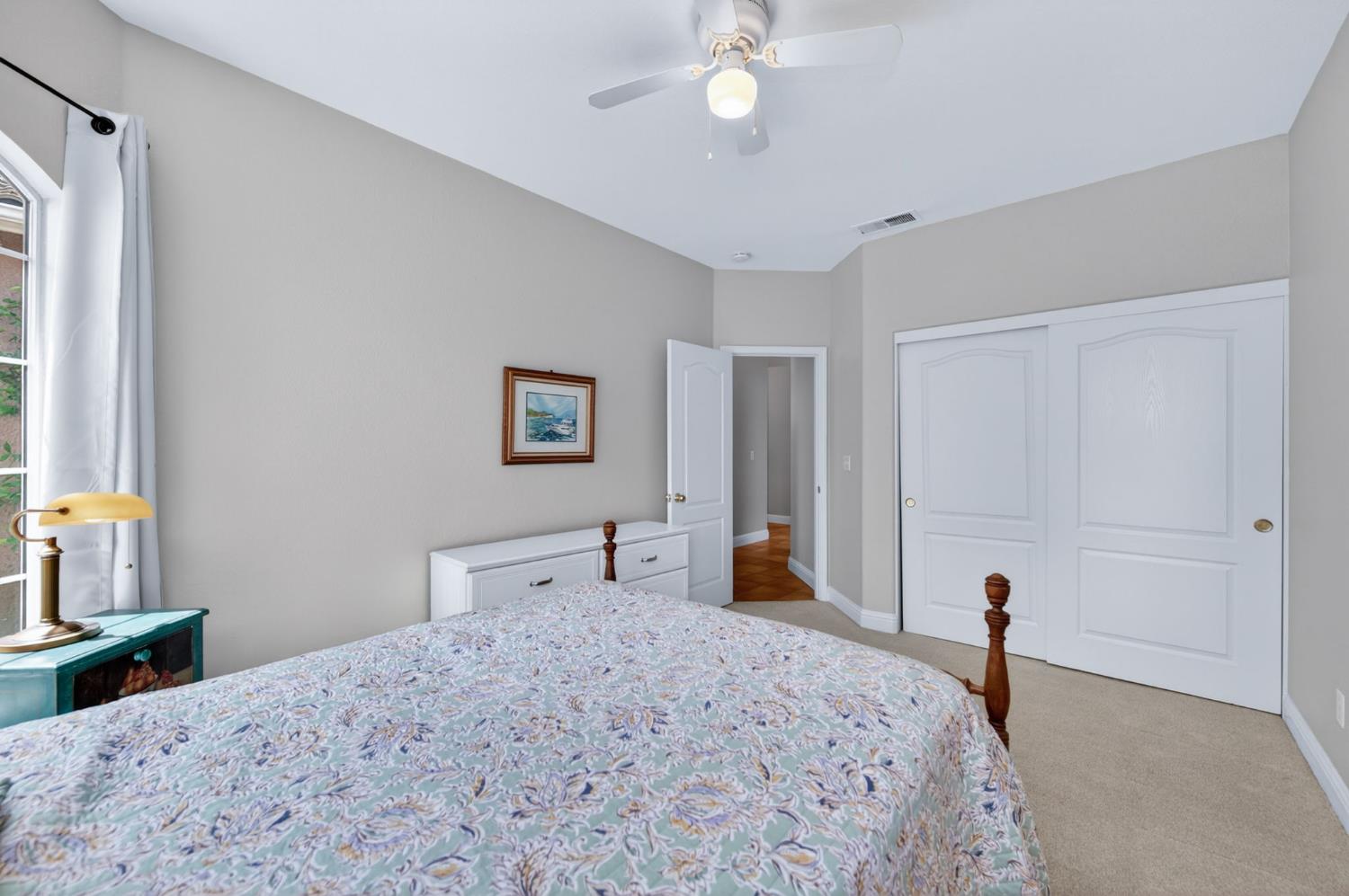 2329 Prescott Ave, Clovis, CA 93619