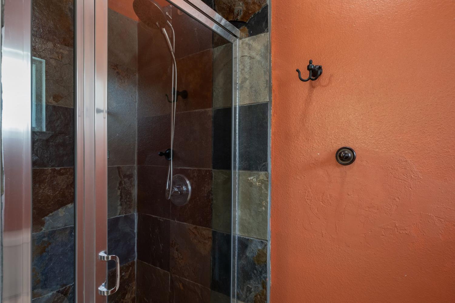 1305 Barbara St, Selma, CA 93662