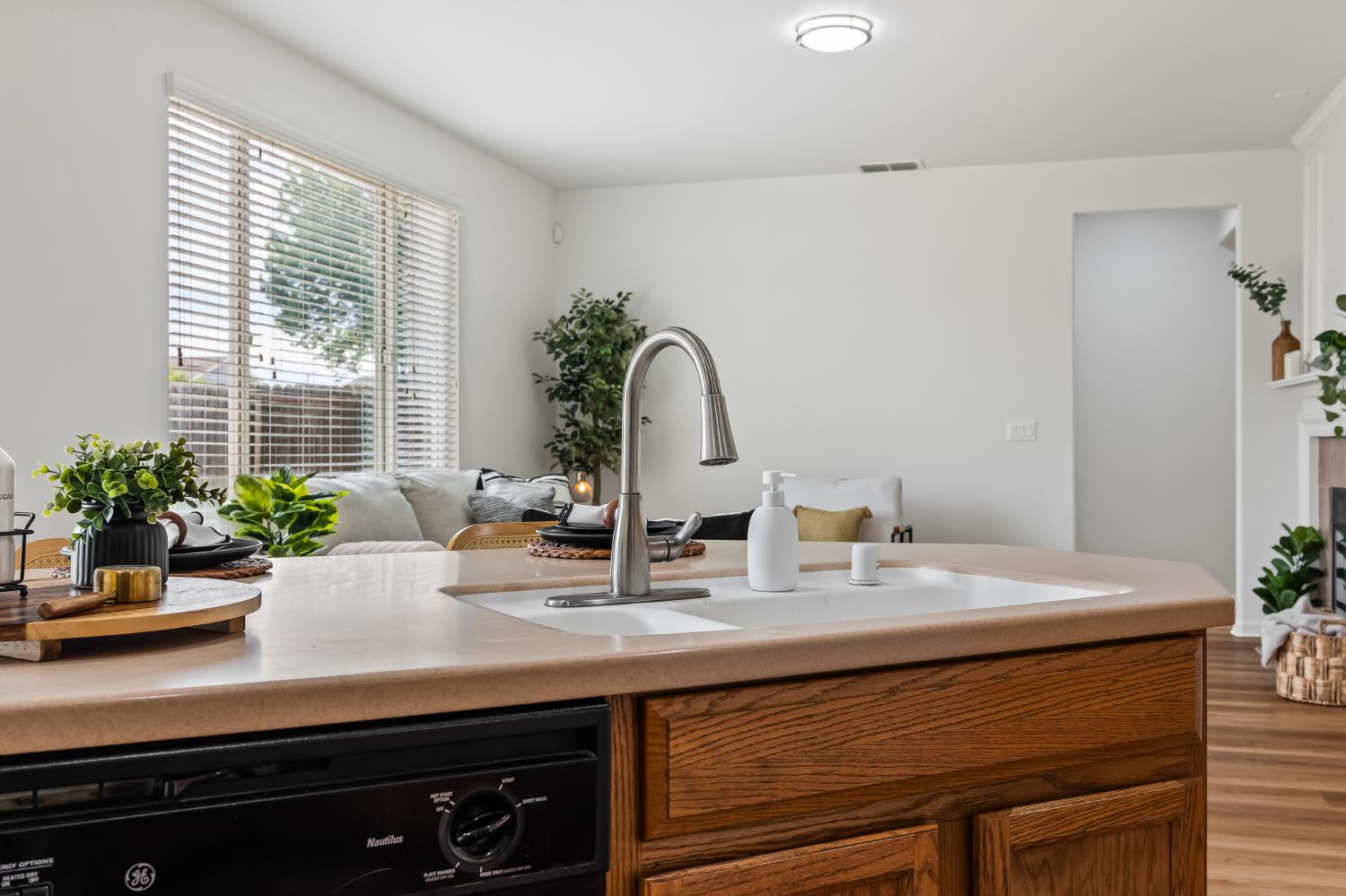 1804 Rancho Encantado court, Modesto, CA 95358