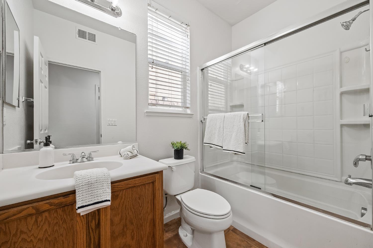 1804 Rancho Encantado court, Modesto, CA 95358