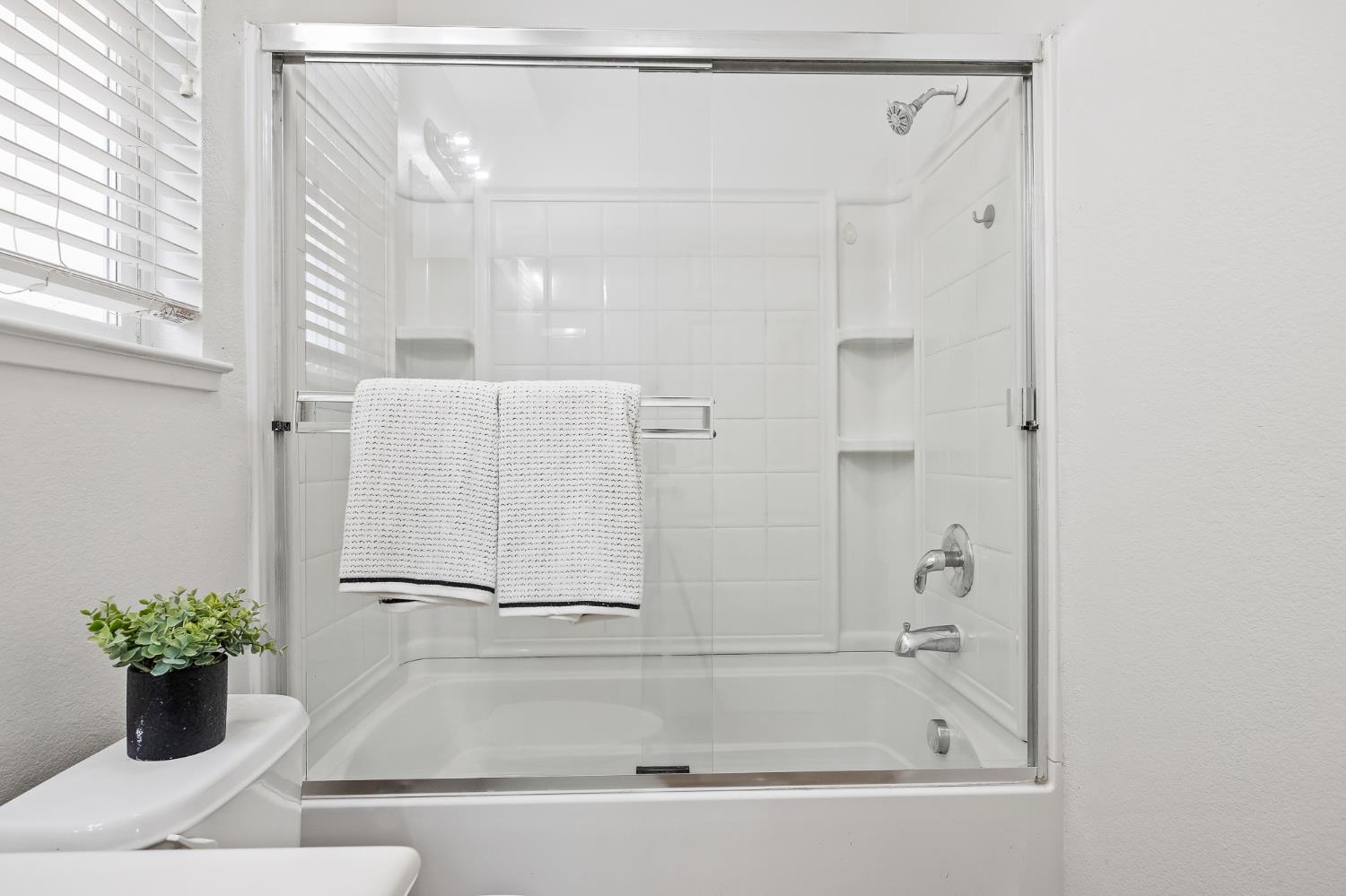 1804 Rancho Encantado court, Modesto, CA 95358