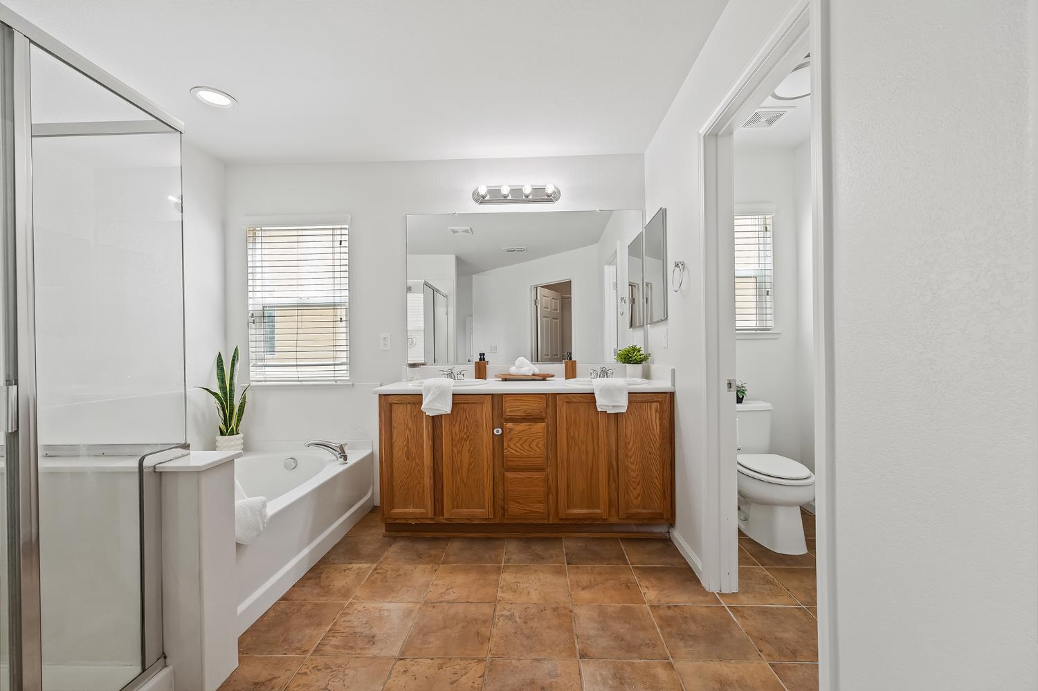 1804 Rancho Encantado court, Modesto, CA 95358