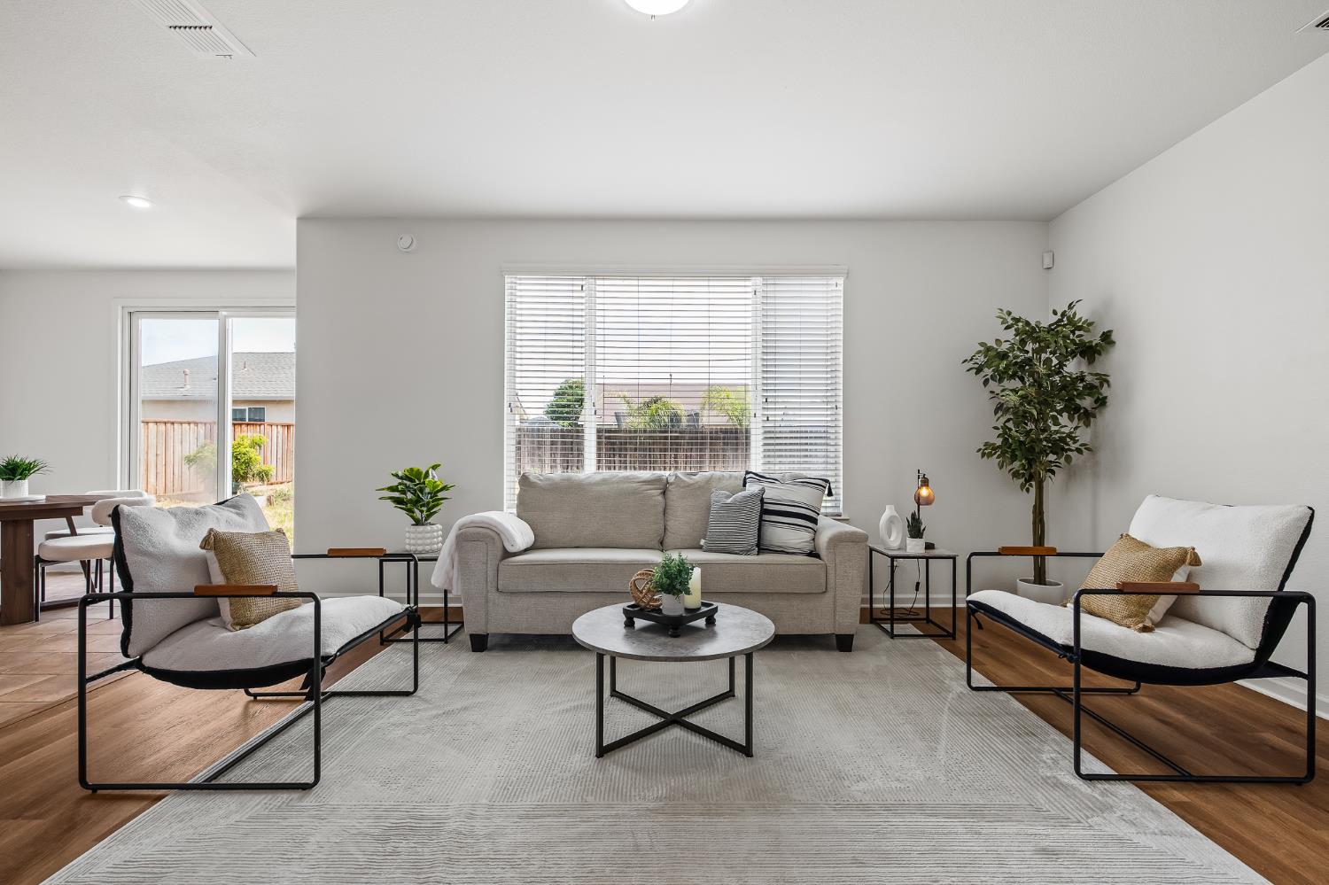 1804 Rancho Encantado court, Modesto, CA 95358